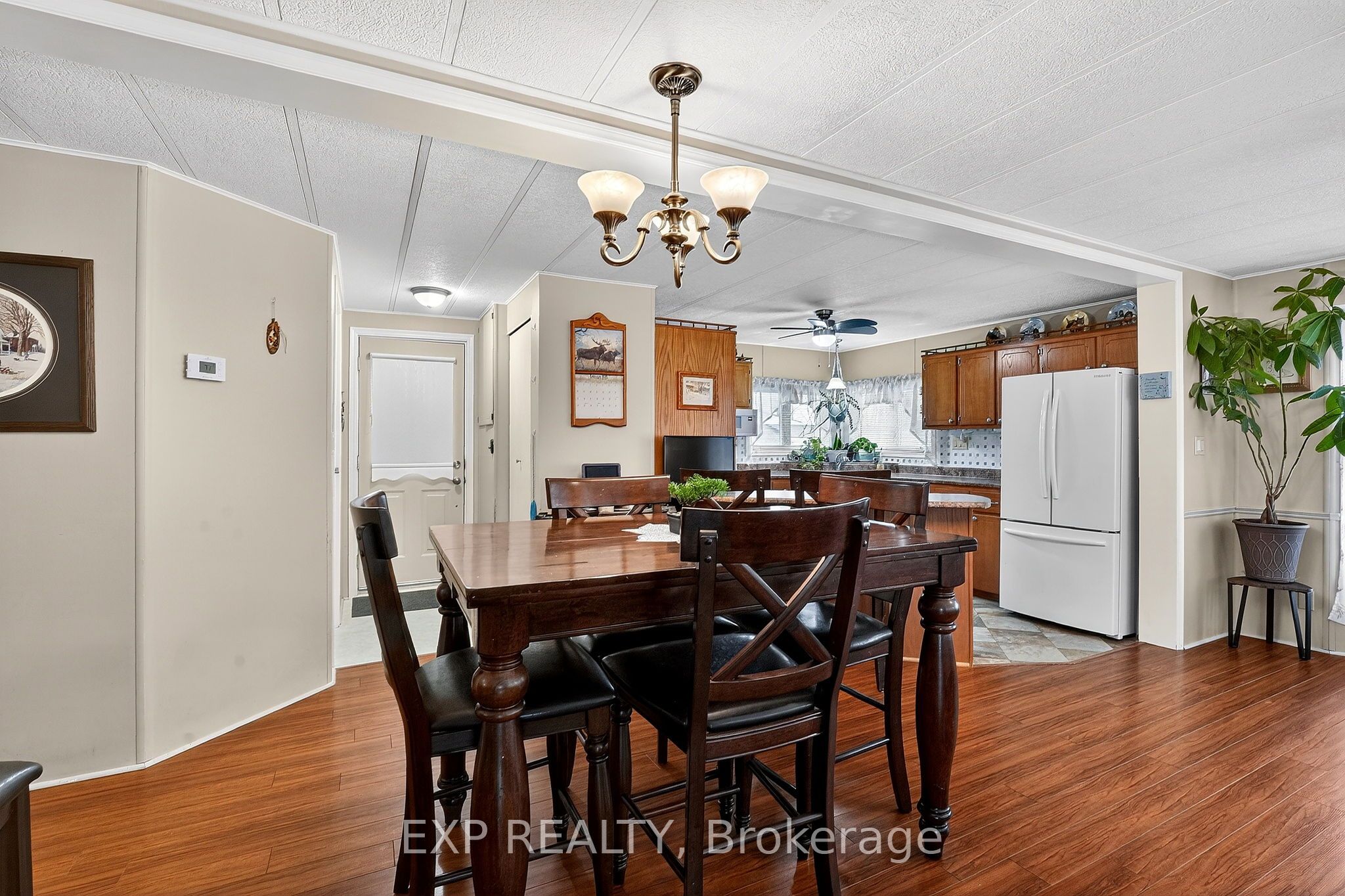 3033 Townline Road 308 Property Photo 10