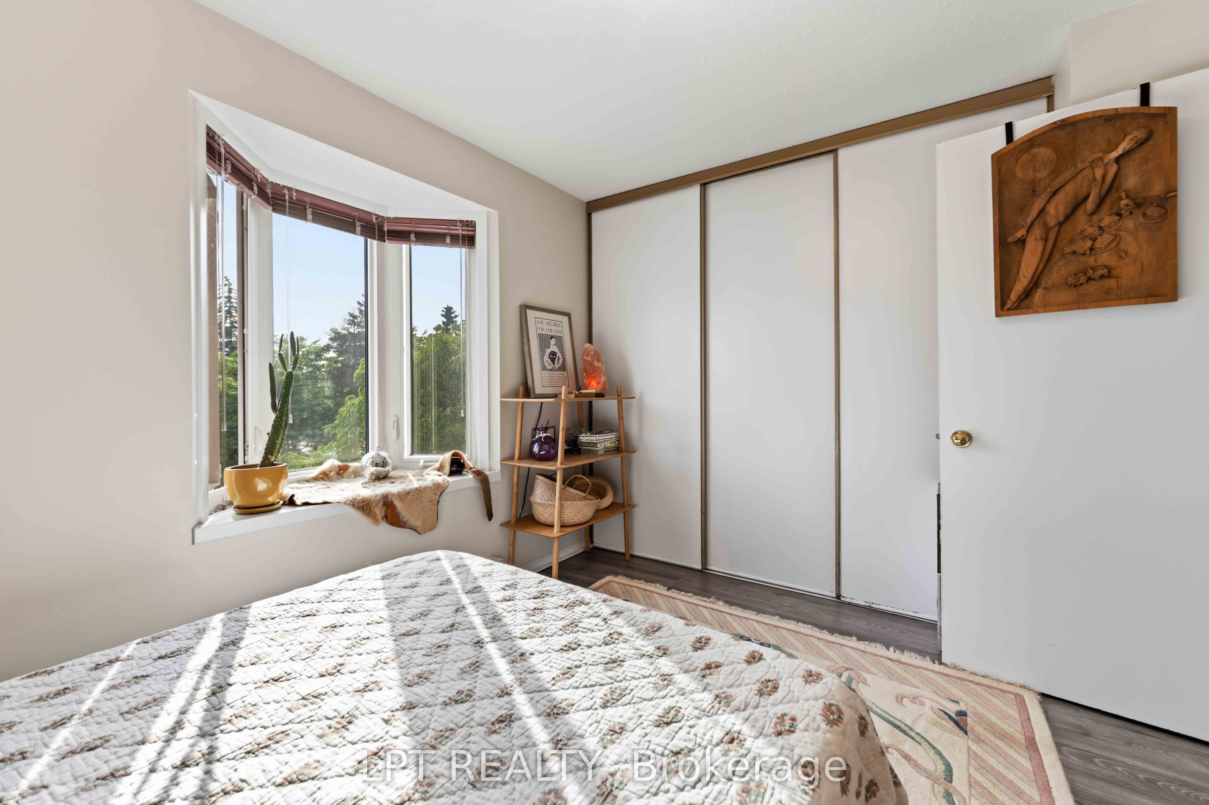 6722 Jeanne D'arc Boulevard N B Property Photo 18