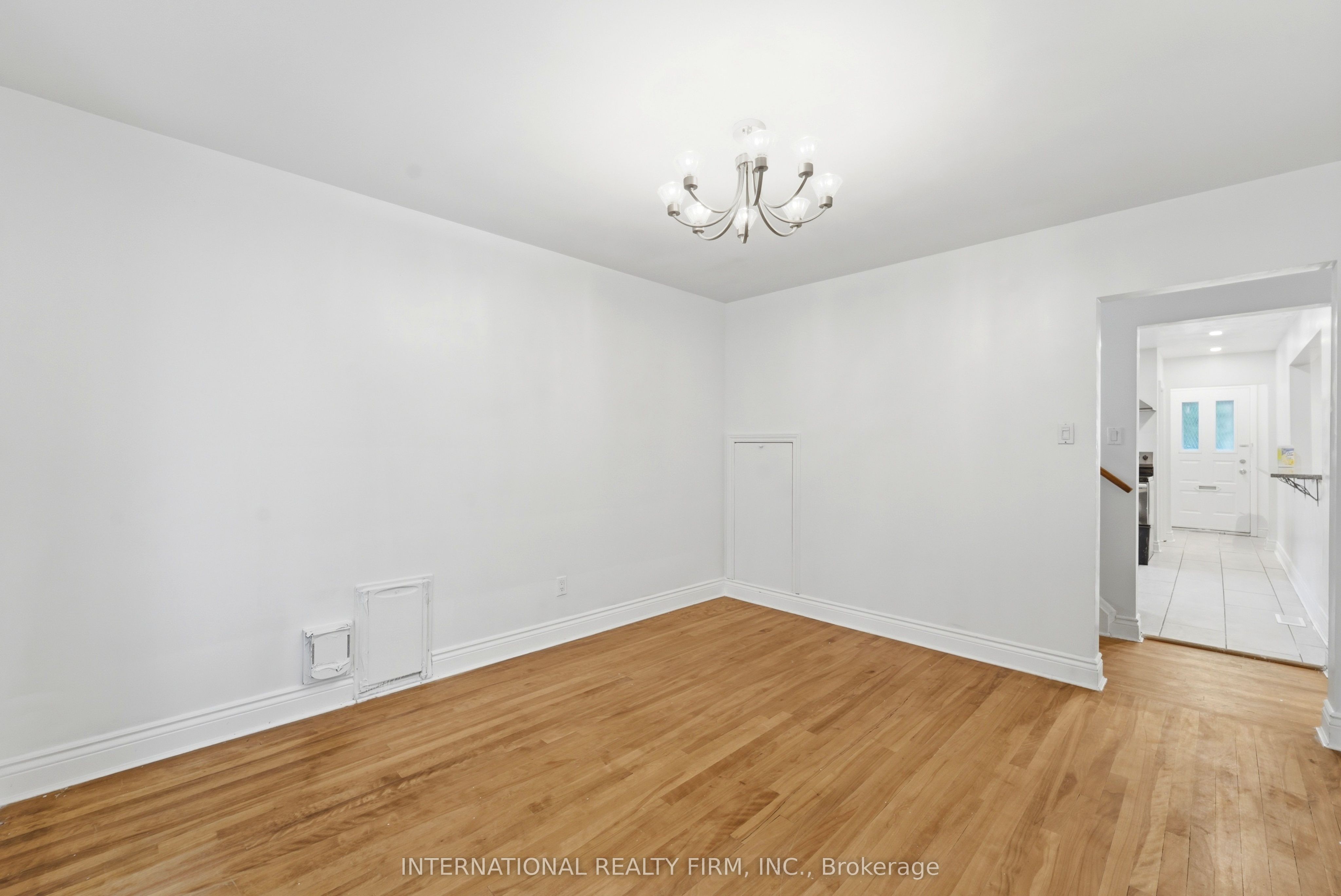 1213 Erindale Drive Property Photo 9