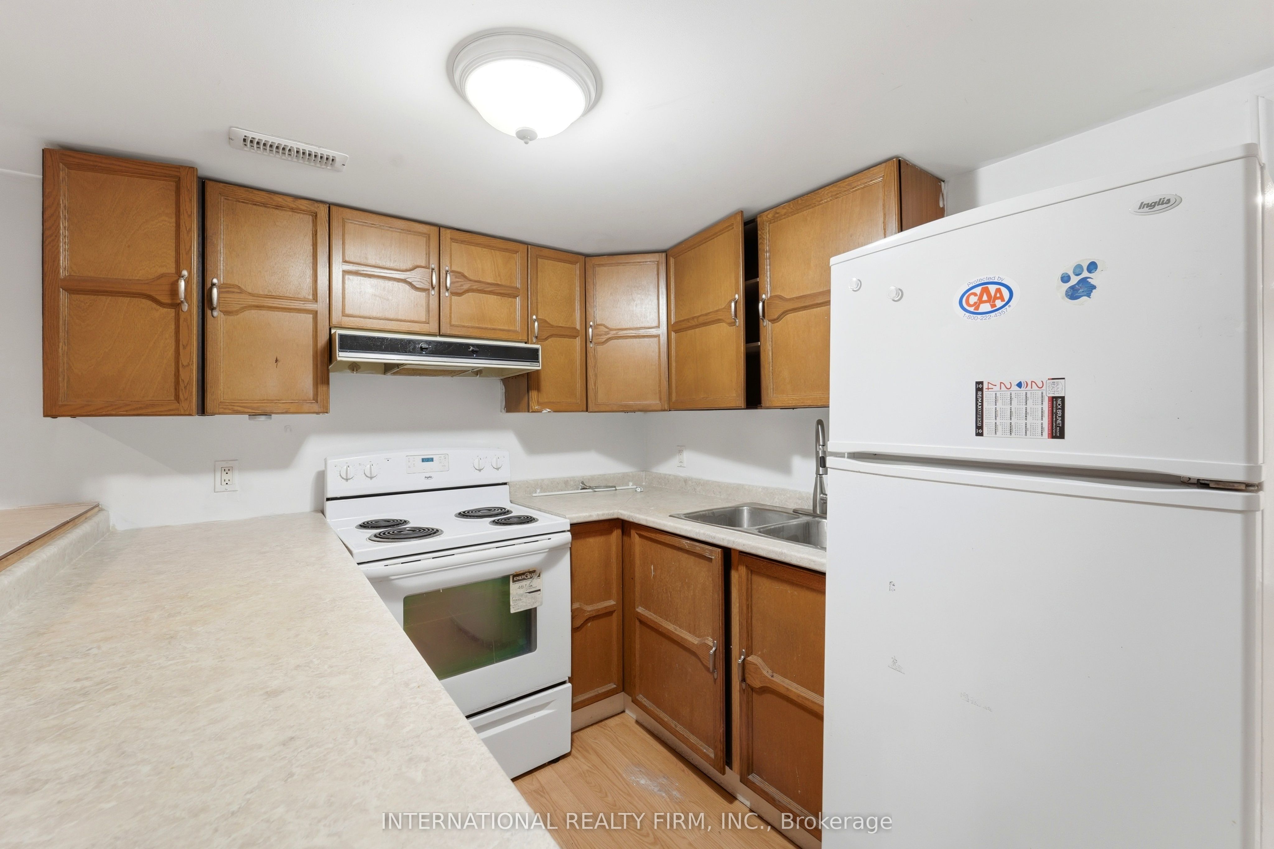 1213 Erindale Drive Property Photo 19