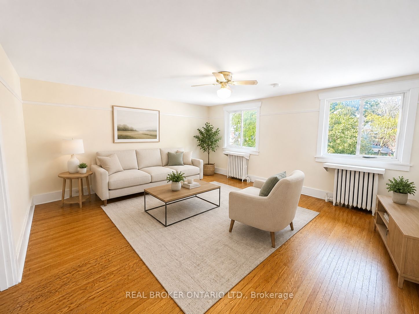 45 Fairleigh Crescent #2 Property Photo 2