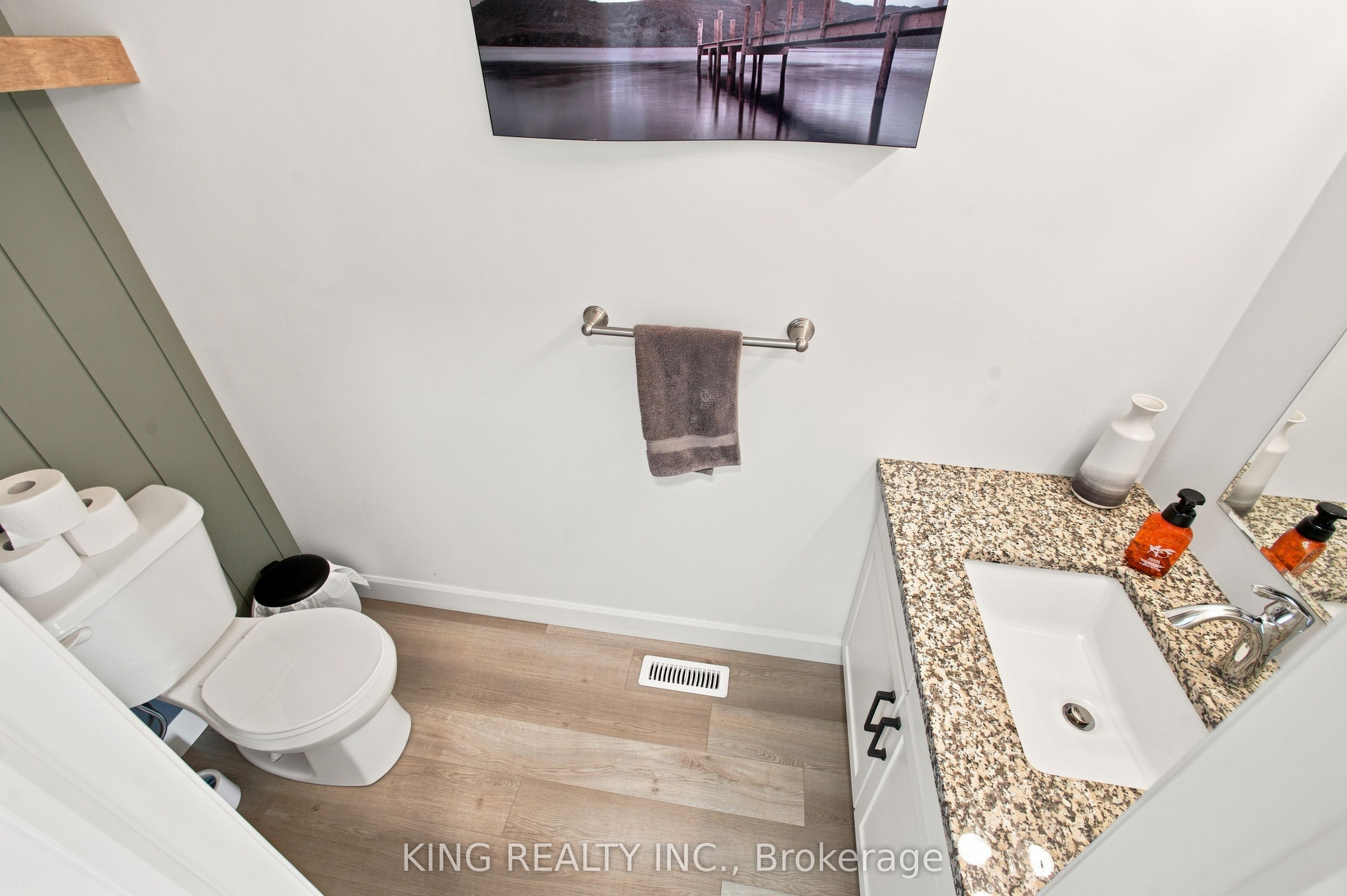 63 Rosina Lane Property Photo 14