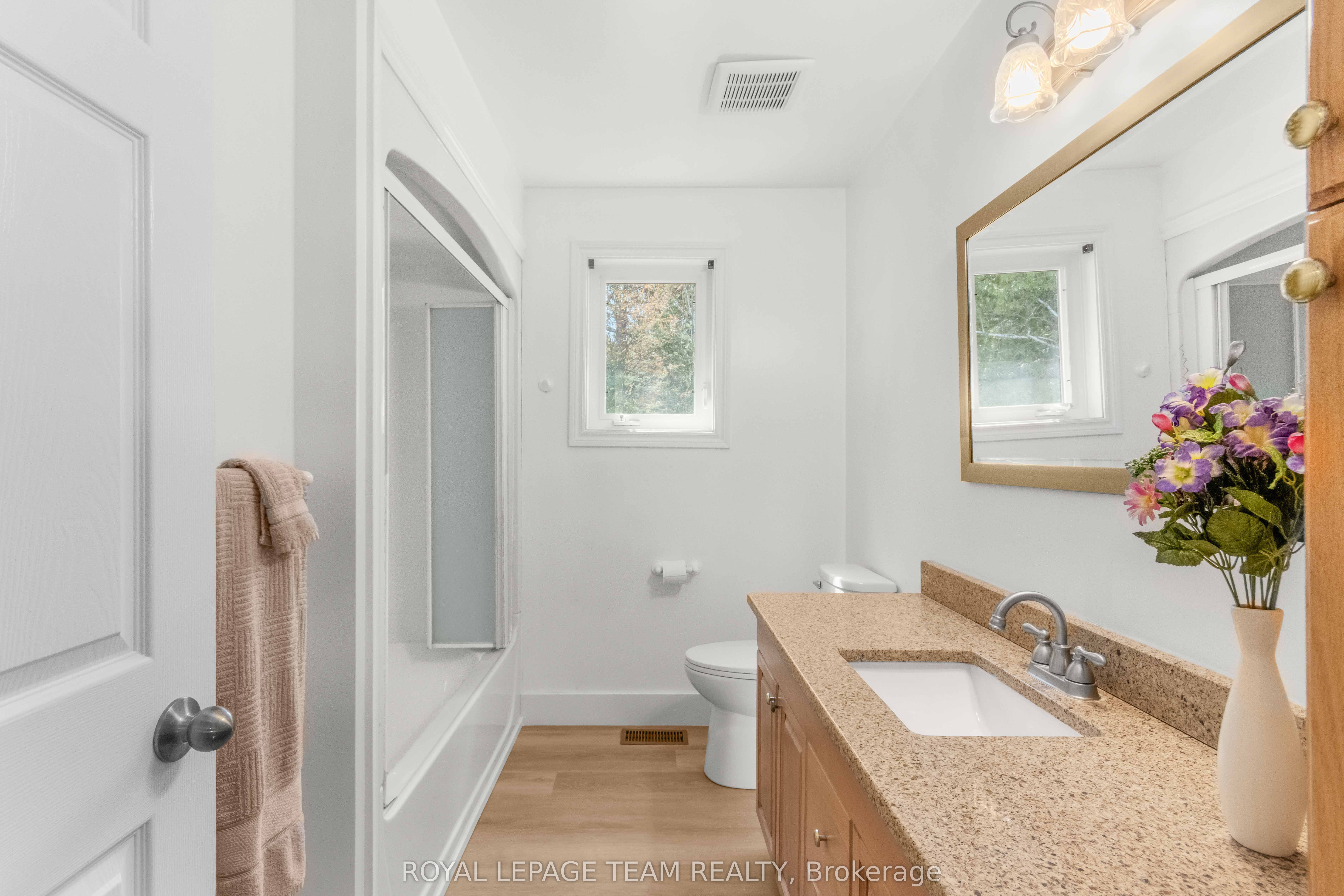 204b Hawkins Drive Property Photo 33