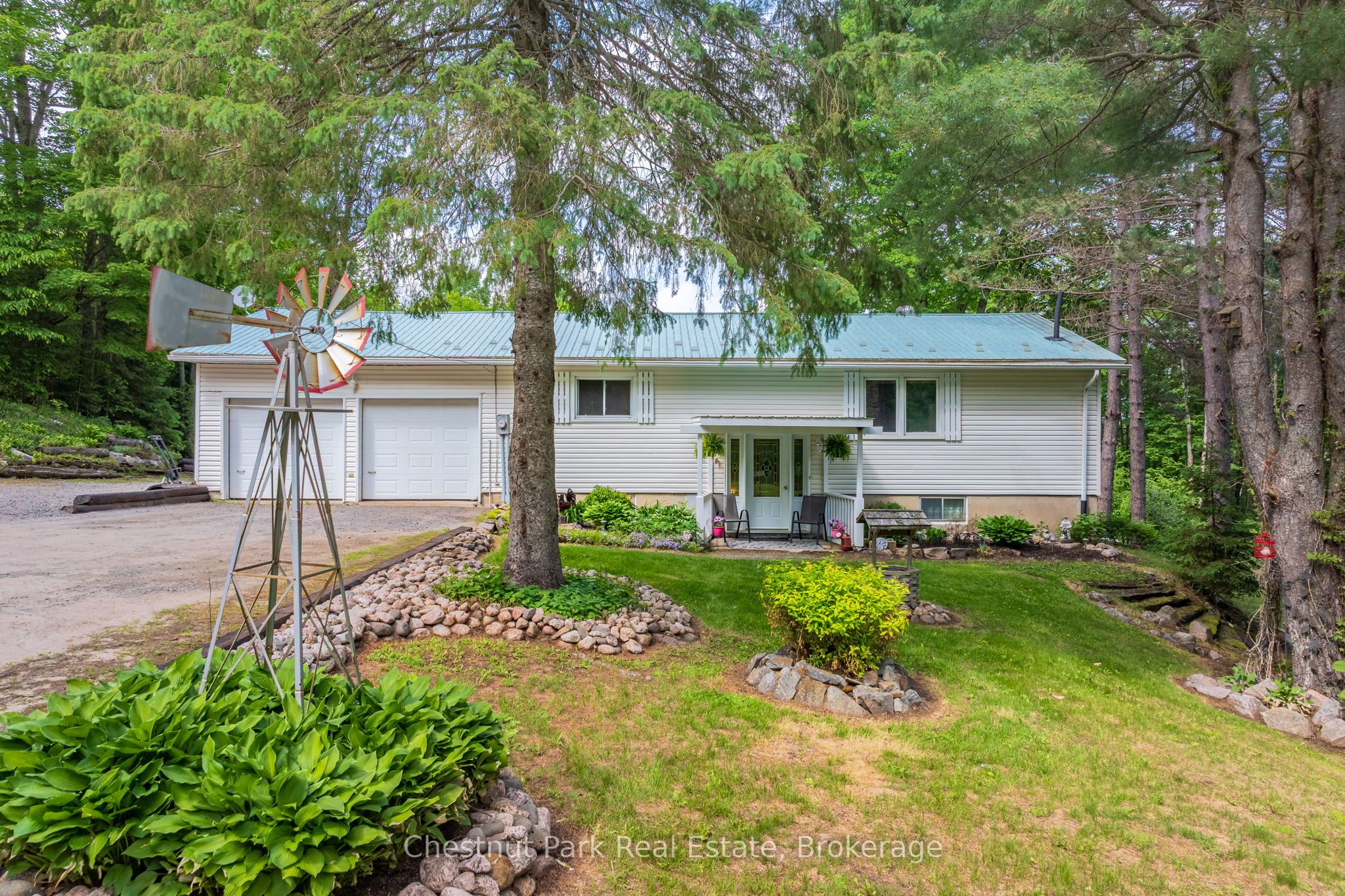 379 Gables Road Property Photo 1