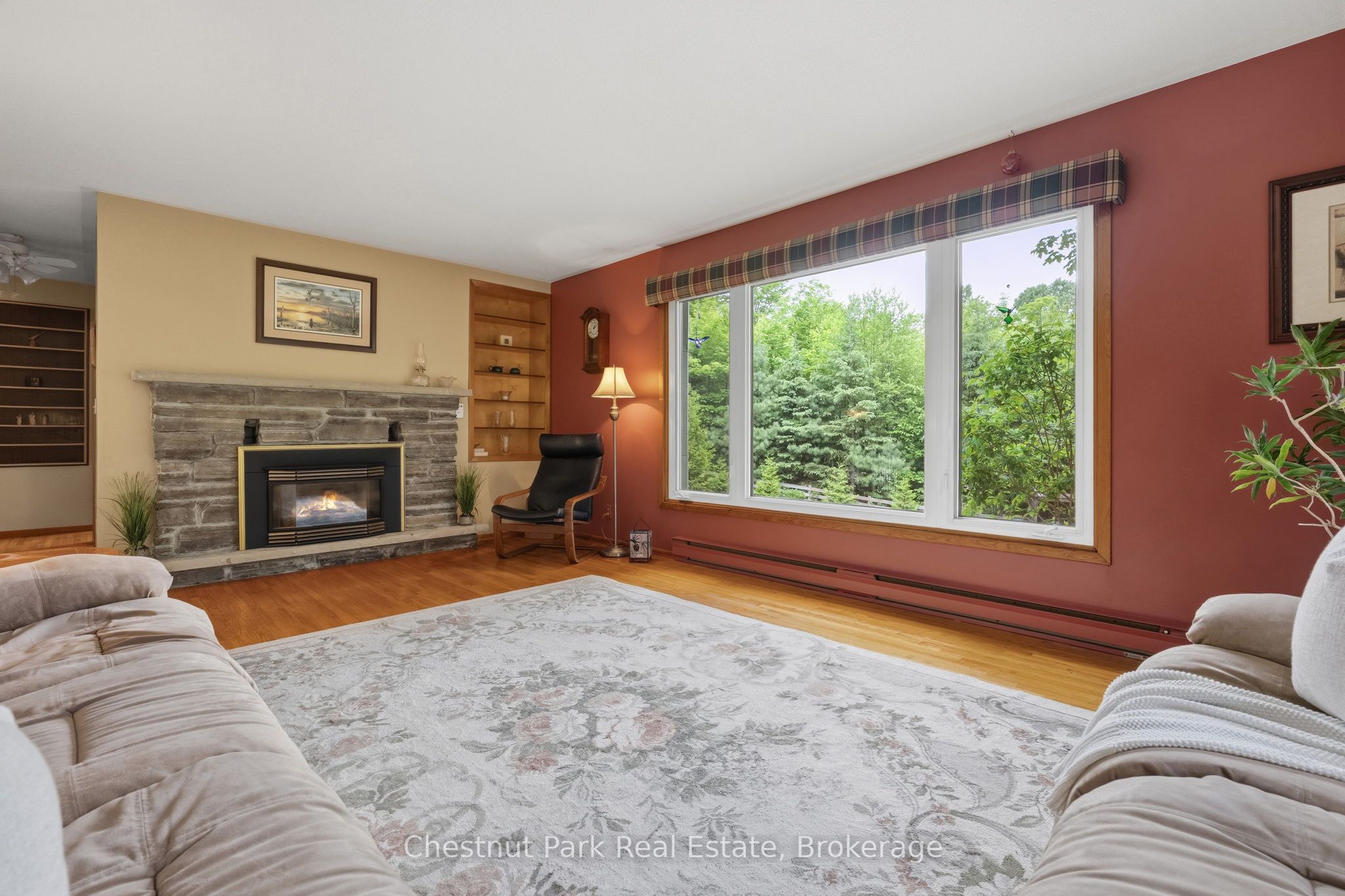 379 Gables Road Property Photo 10