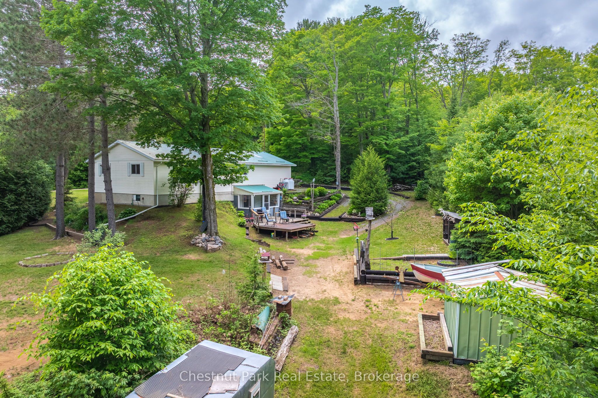 379 Gables Road Property Photo 32