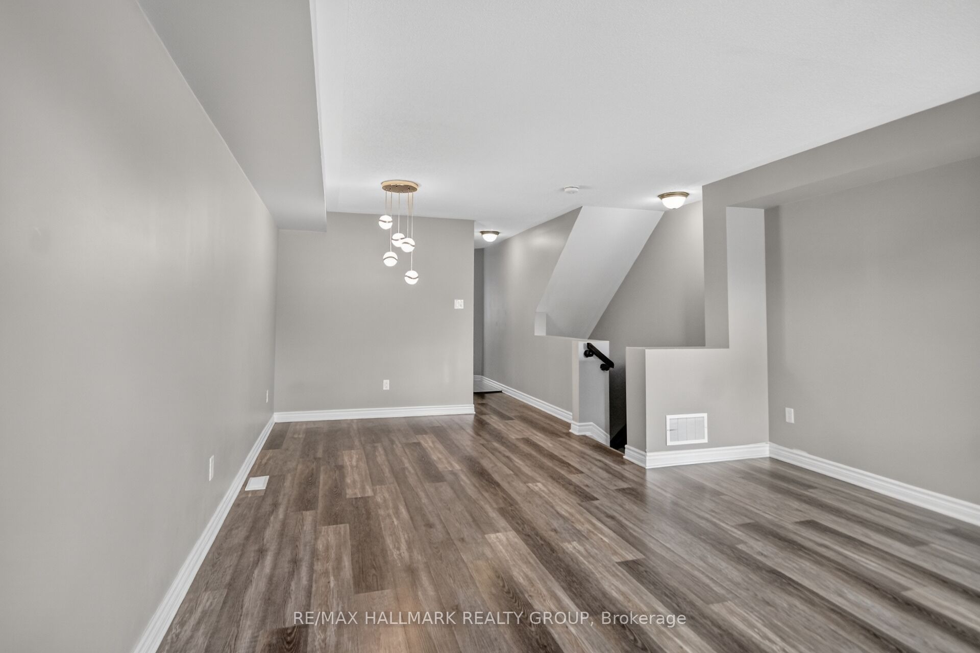 580a Chapman Mills Drive Property Photo 17