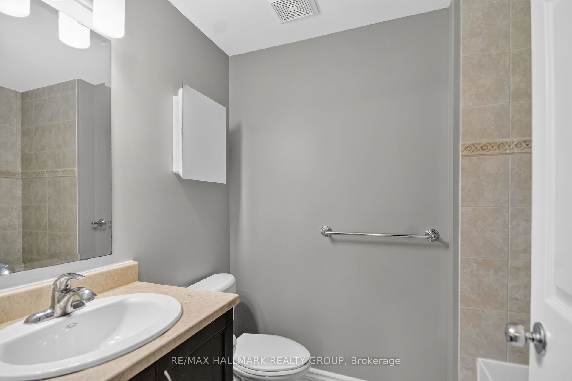 580a Chapman Mills Drive Property Photo 25