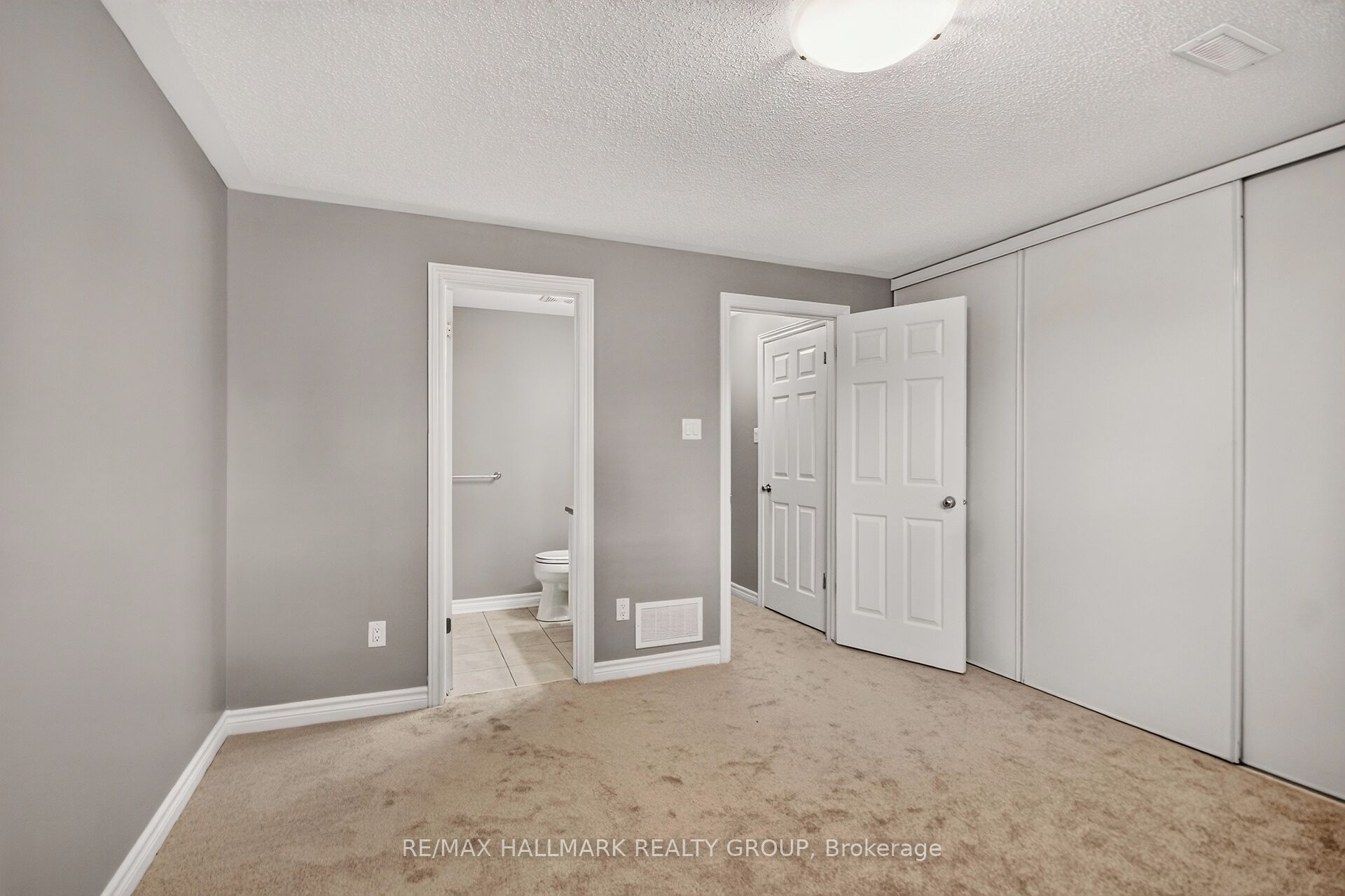 580a Chapman Mills Drive Property Photo 31