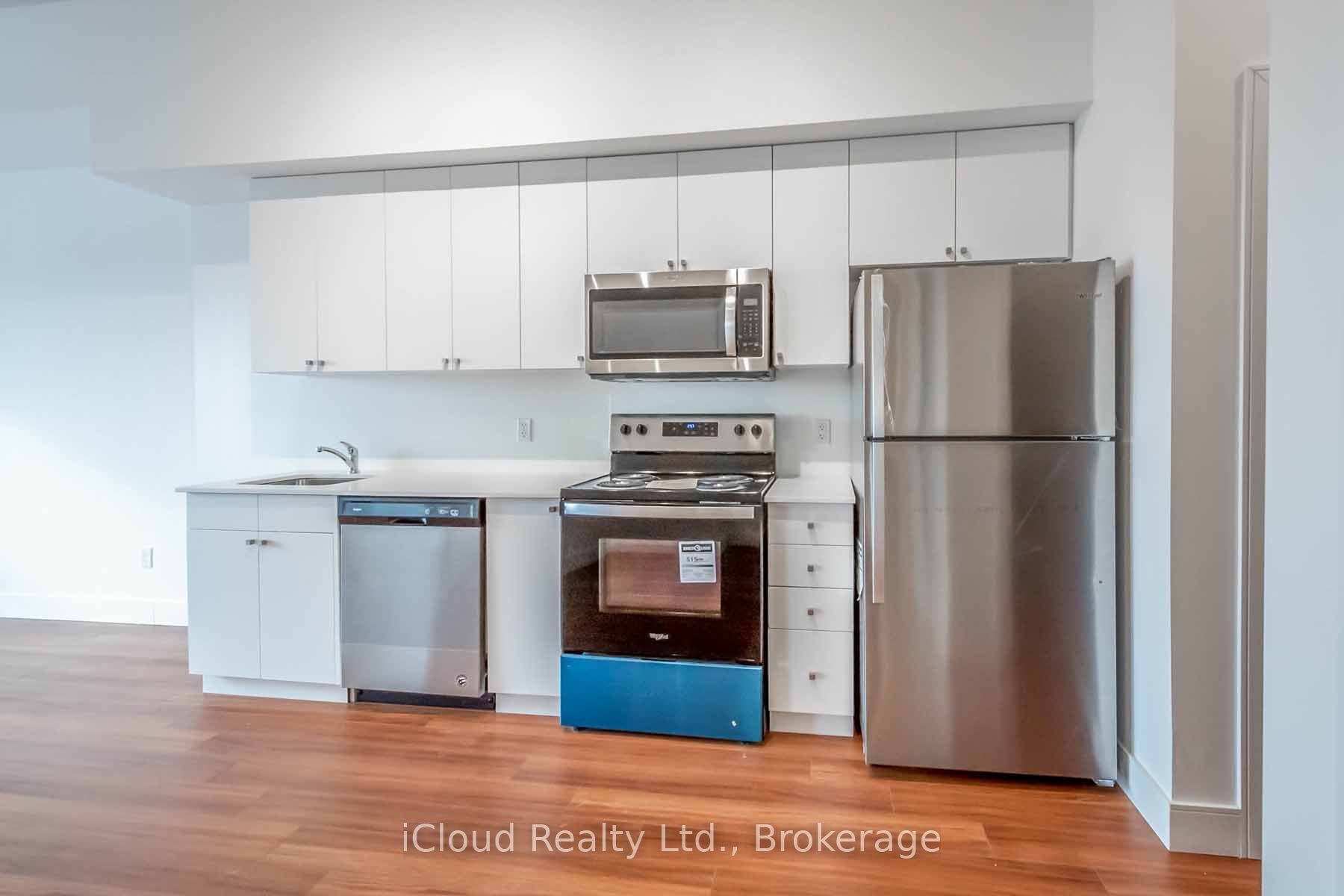 1 Wellington Street 806 Property Photo 6