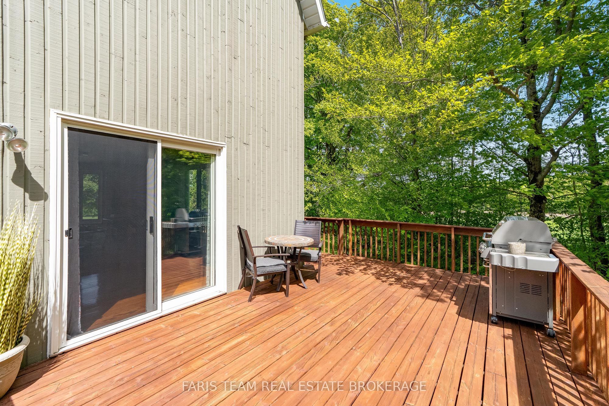 714329 Baseline Road Property Photo 35