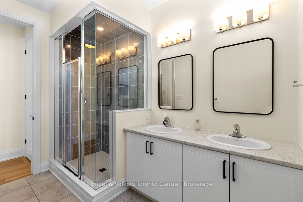 160 Springside Crescent Property Photo 26