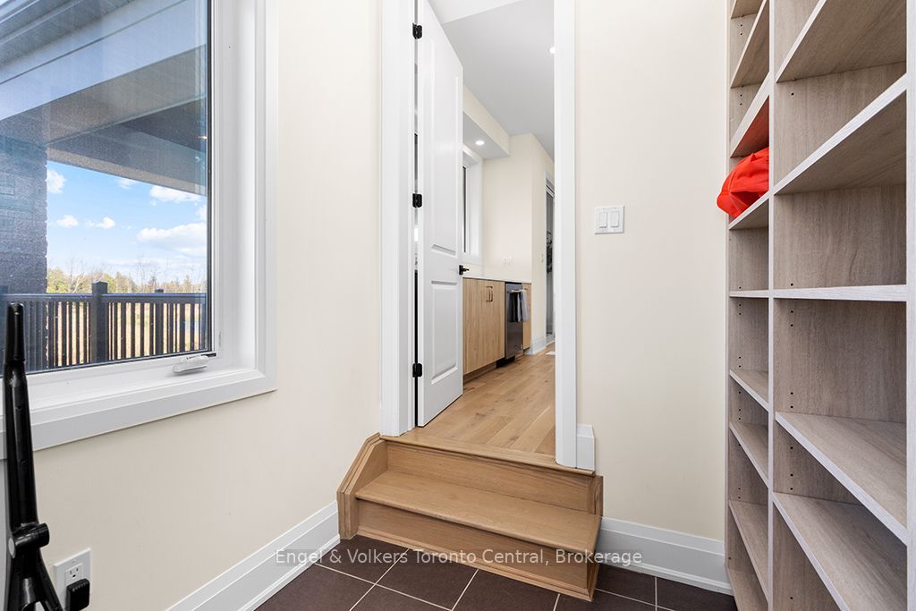 160 Springside Crescent Property Photo 44