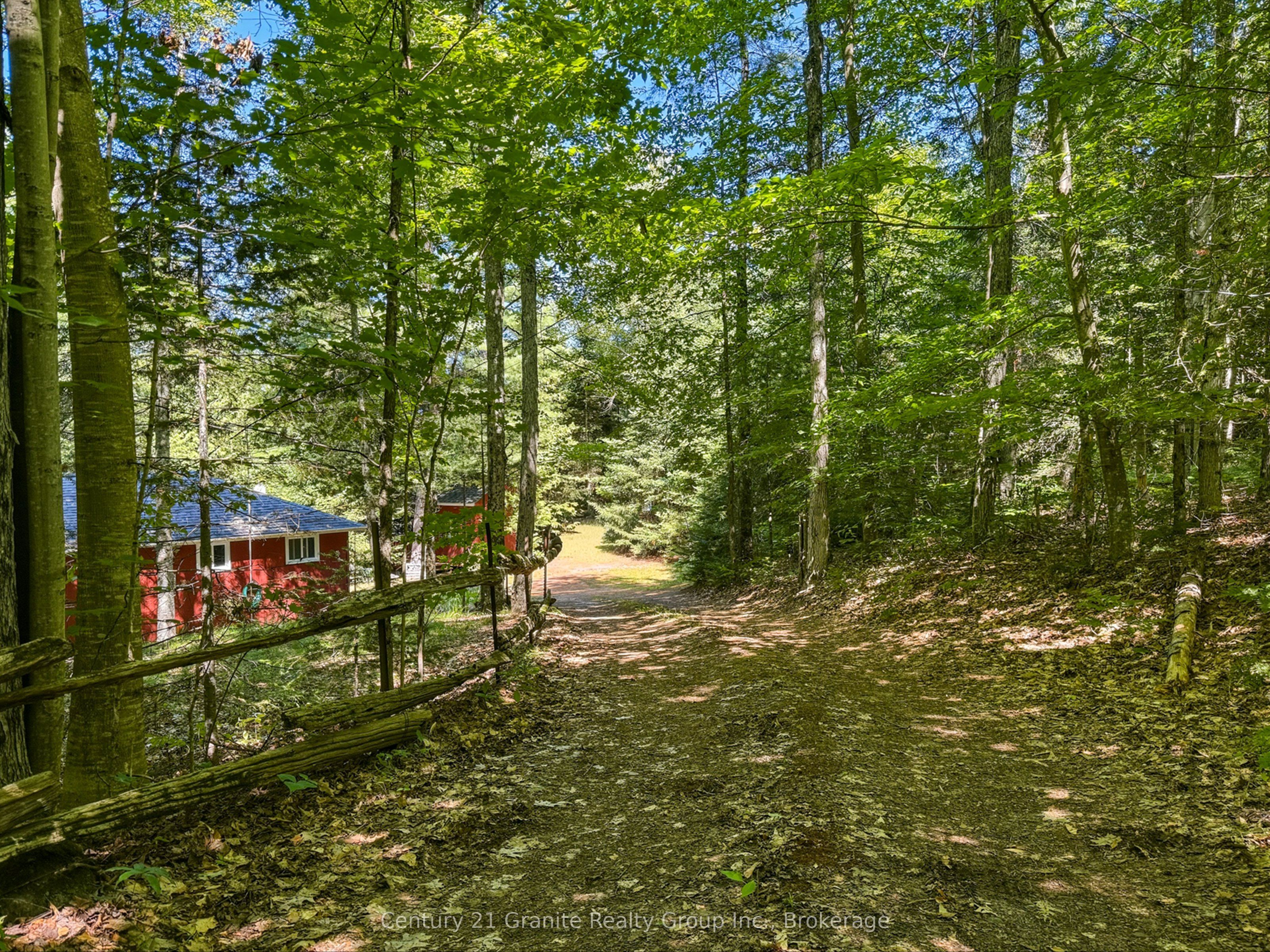 1045 Heritage Lane Property Photo 48