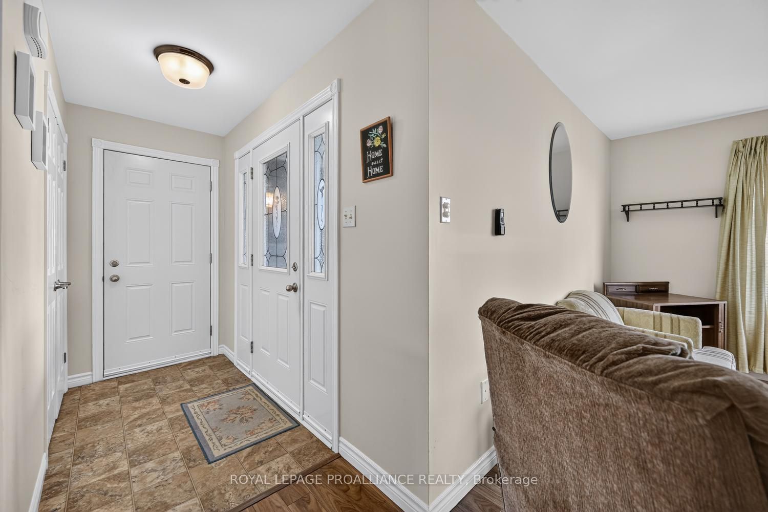 10726 West End Terrace E Property Photo 6