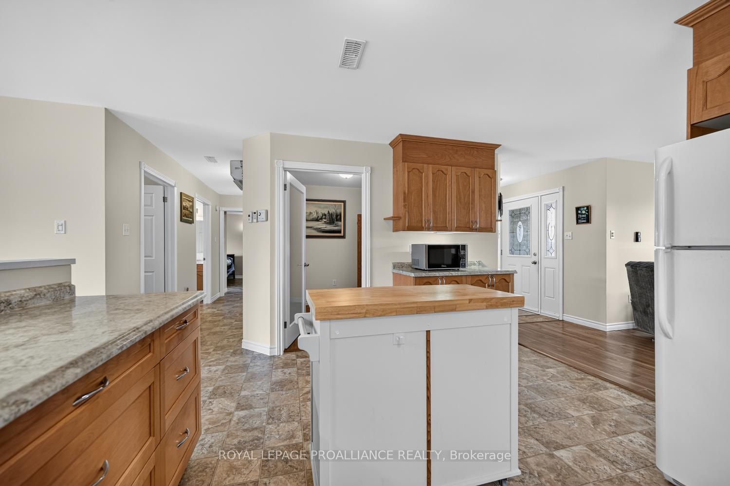 10726 West End Terrace E Property Photo 17
