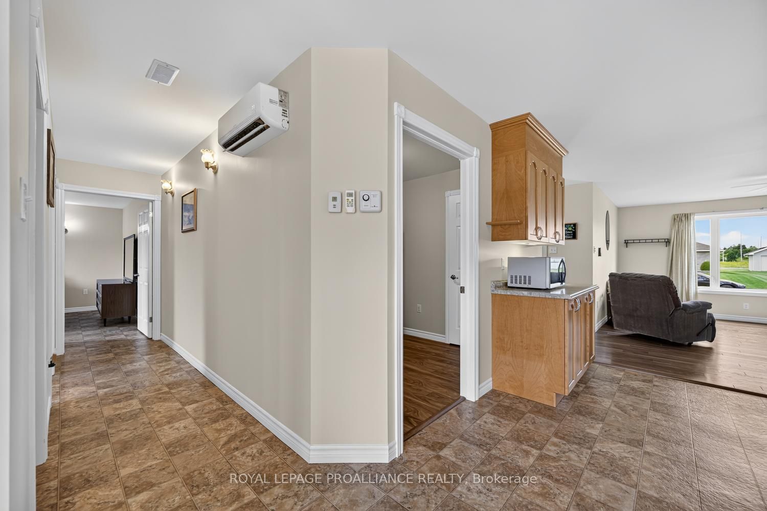 10726 West End Terrace E Property Photo 20