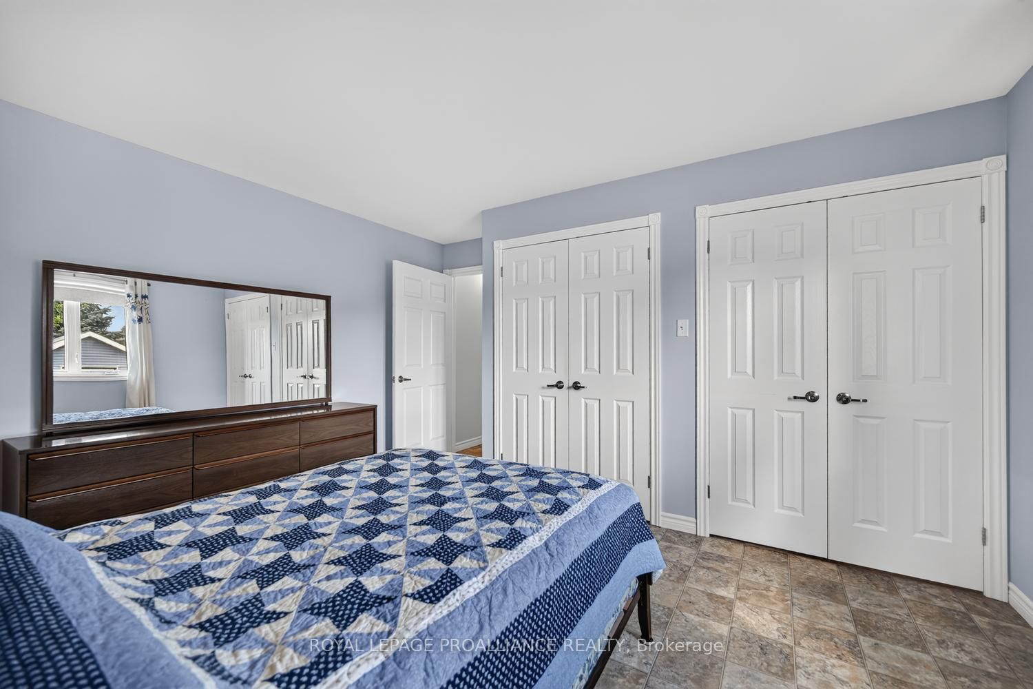 10726 West End Terrace E Property Photo 26