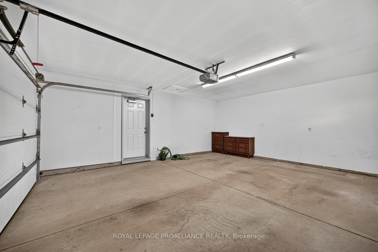 10726 West End Terrace E Property Photo 31