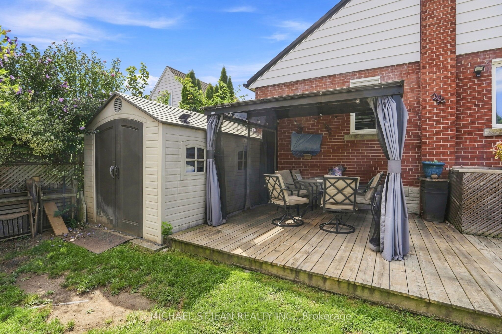 111 Sharon Avenue Property Photo 34