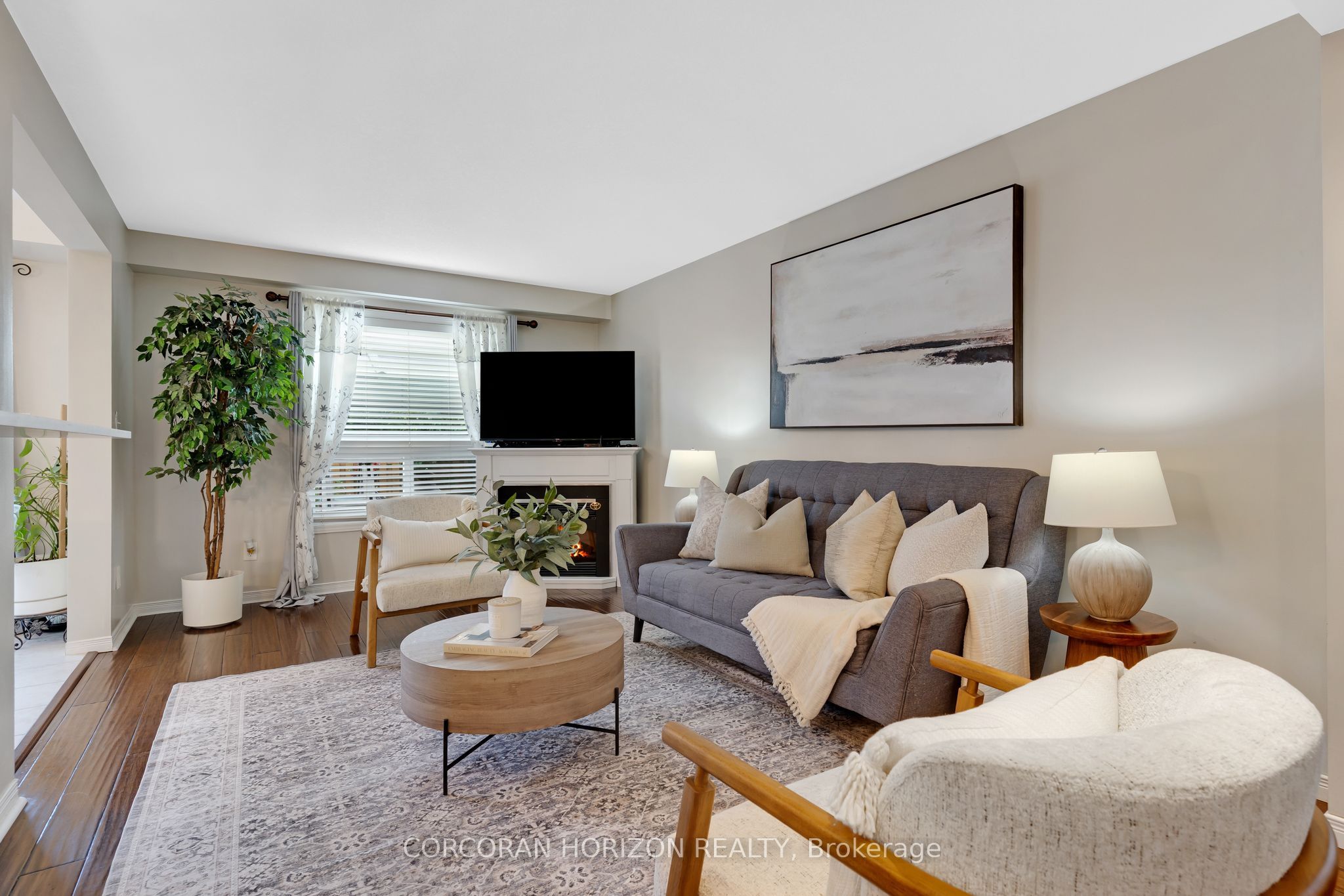 913 Copper Leaf Crescent Property Photo 11