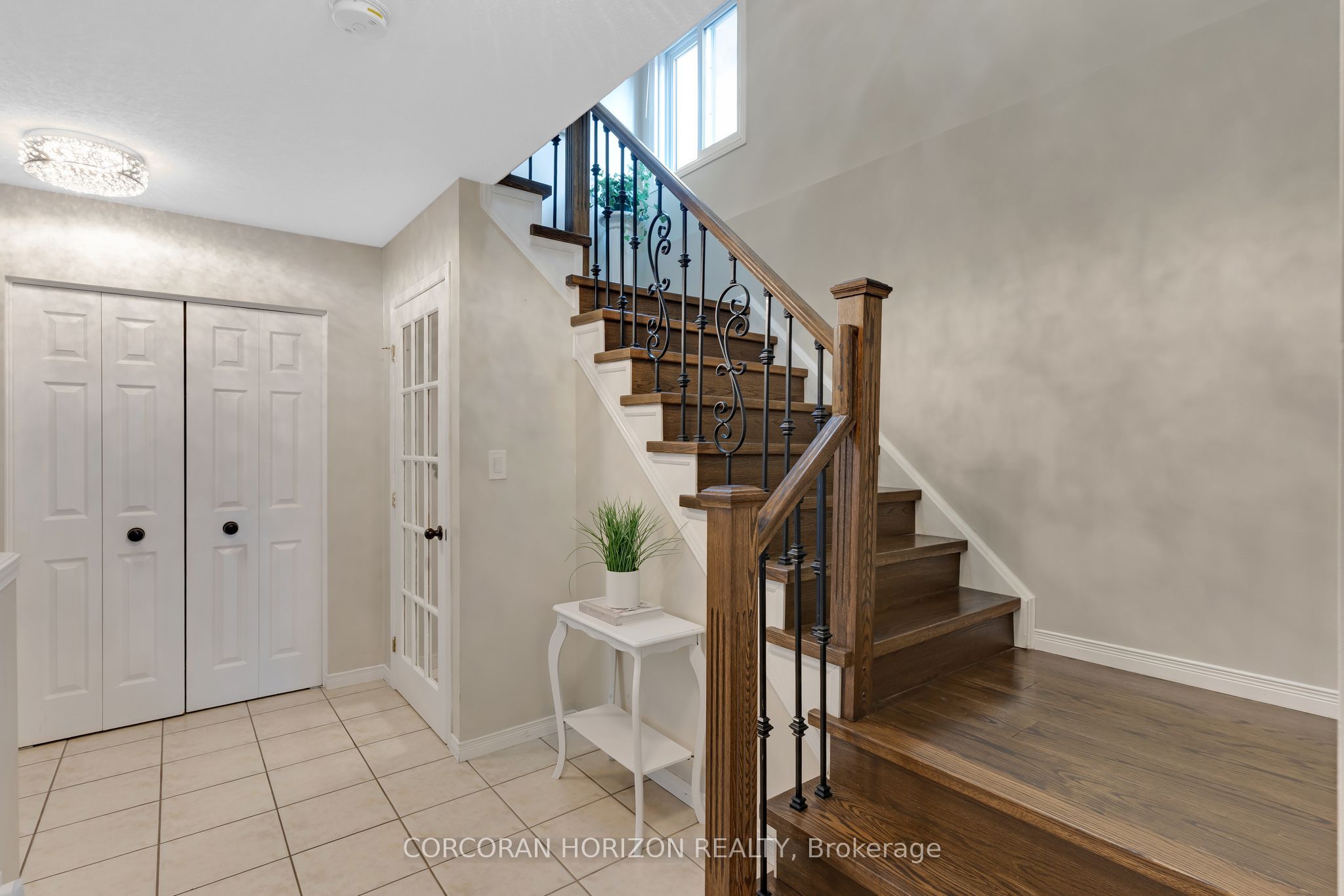 913 Copper Leaf Crescent Property Photo 20