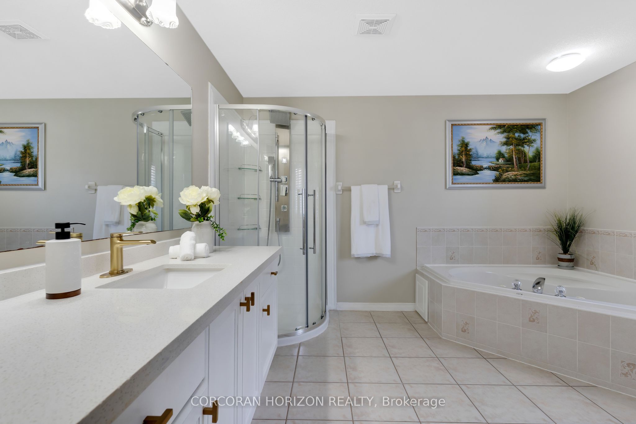 913 Copper Leaf Crescent Property Photo 25