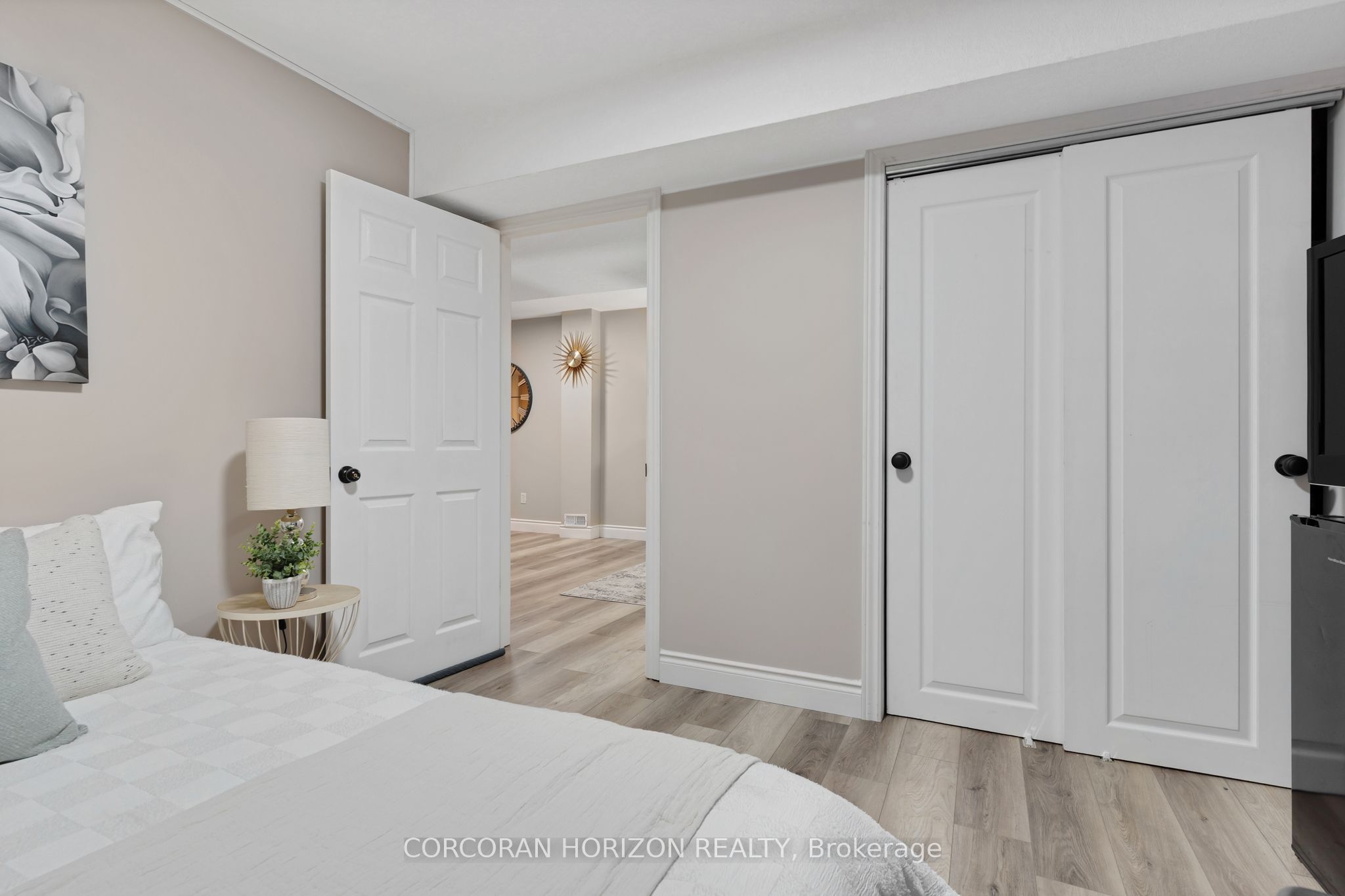 913 Copper Leaf Crescent Property Photo 45
