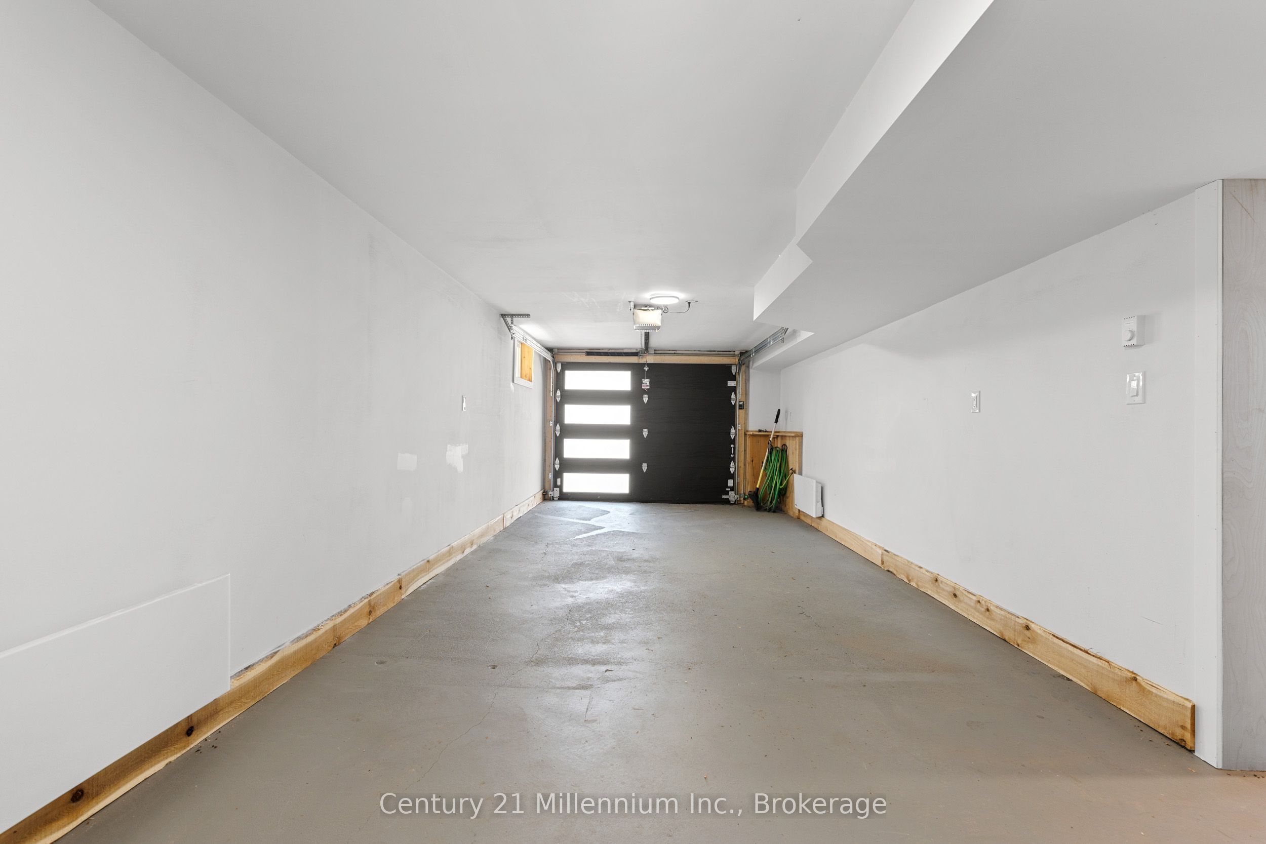 873 9th Avenue E Property Photo 20