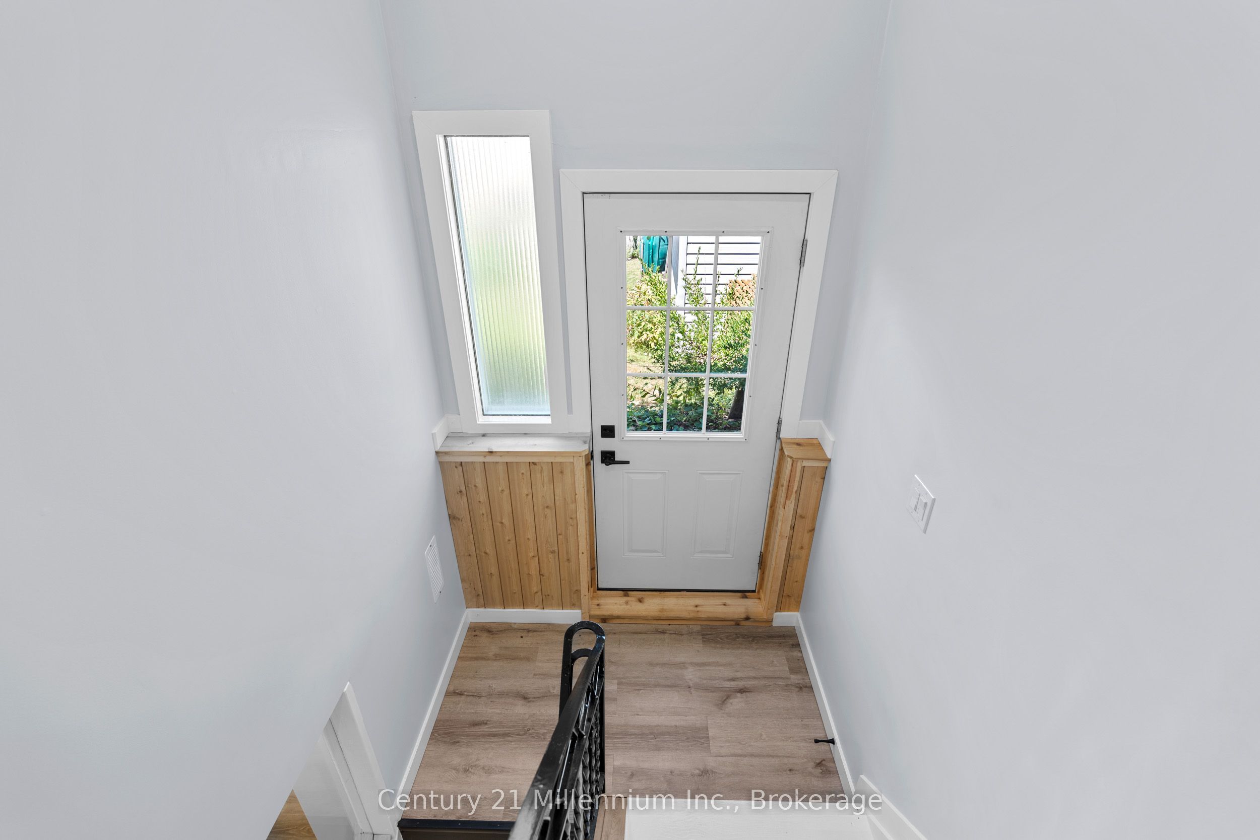 873 9th Avenue E Property Photo 25