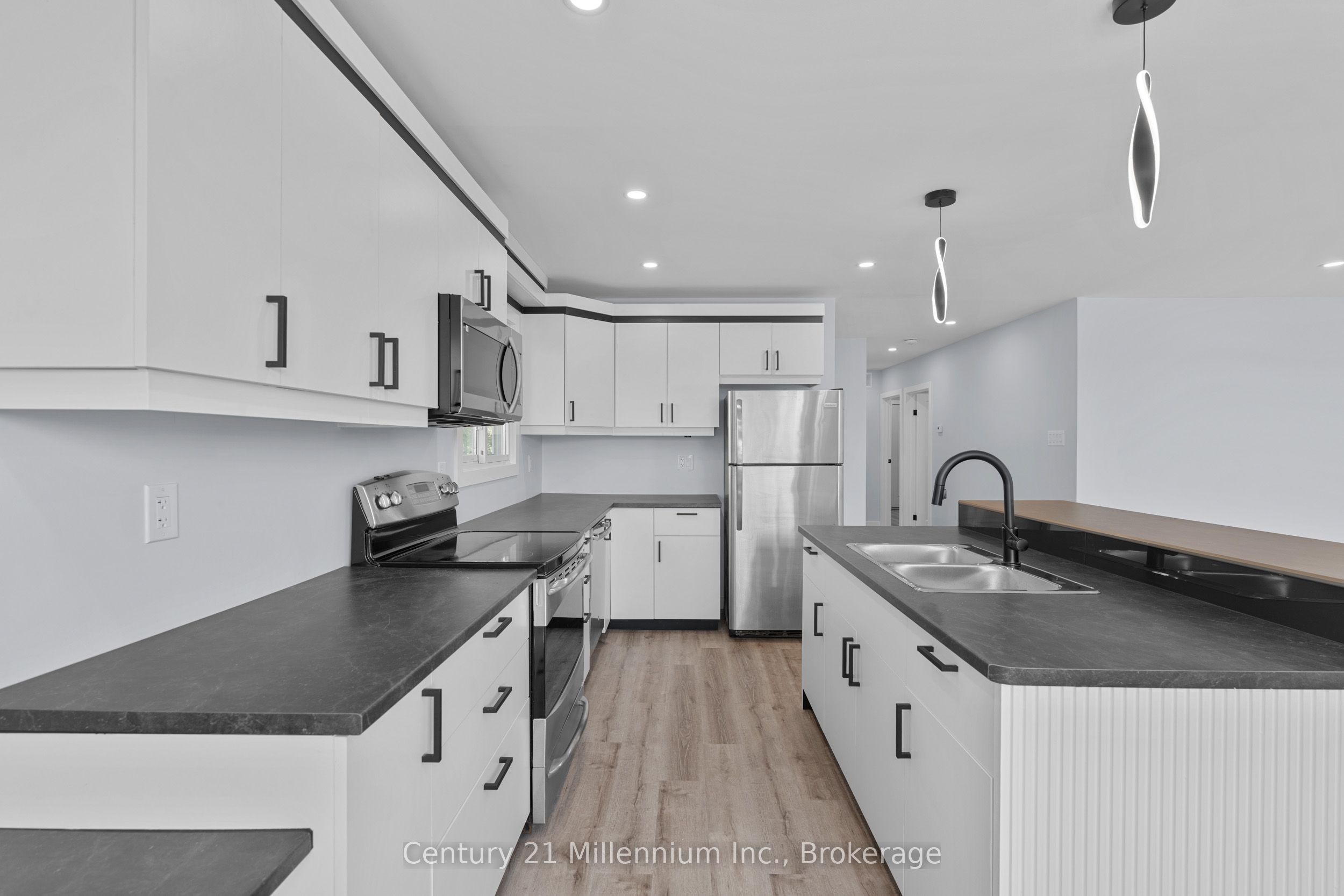 873 9th Avenue E Property Photo 33
