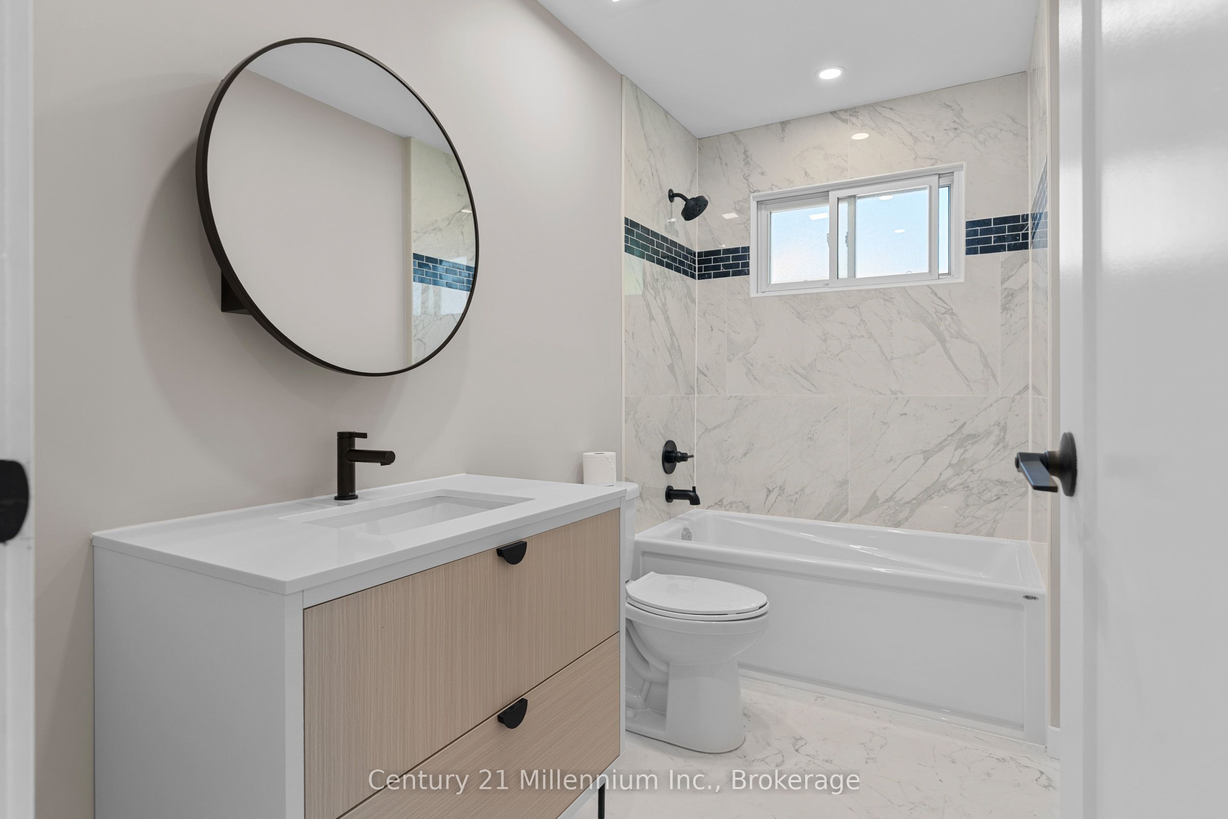 873 9th Avenue E Property Photo 36