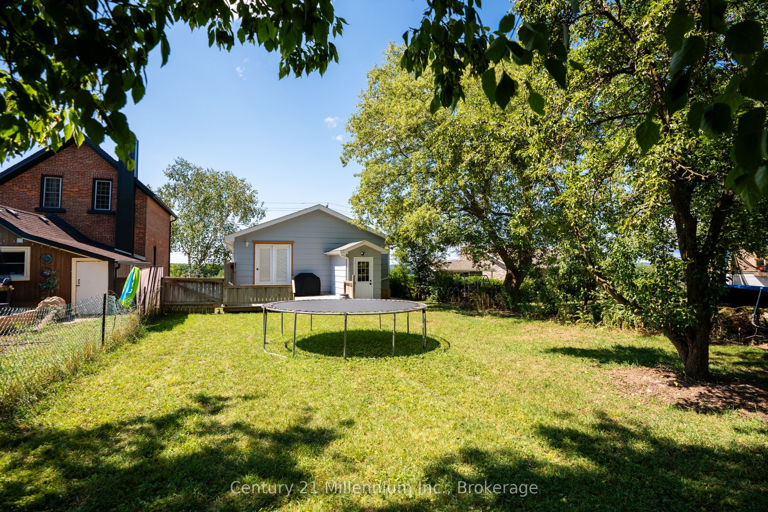 873 9th Avenue E Property Photo 47