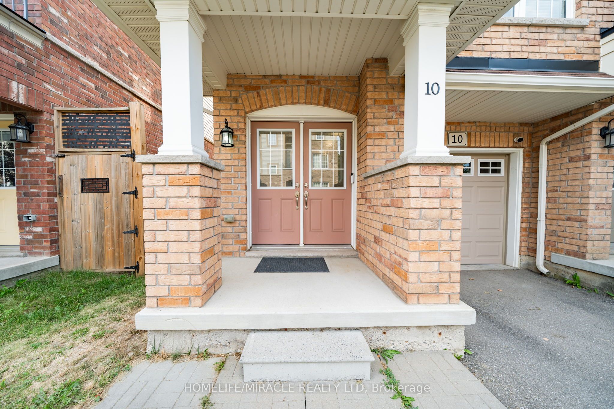 10 Kenridge Terrace Property Photo 6