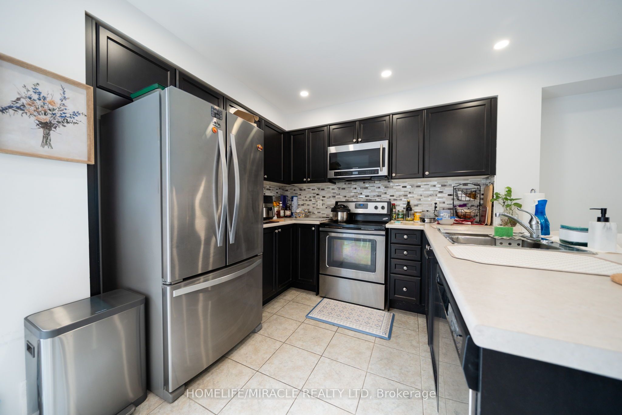 10 Kenridge Terrace Property Photo 25