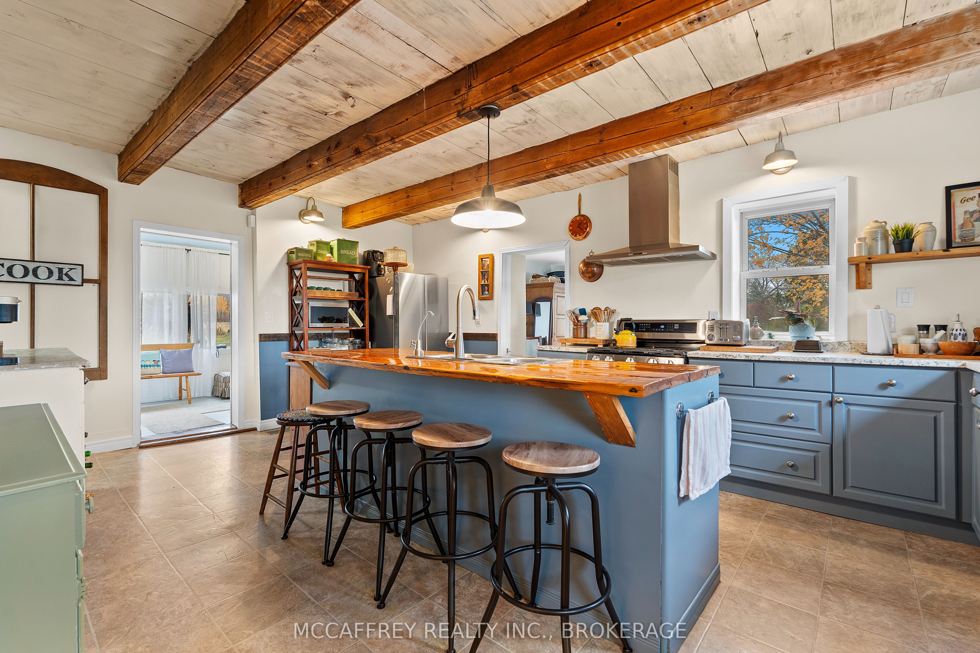 1549 Doyle Road Property Photo 10