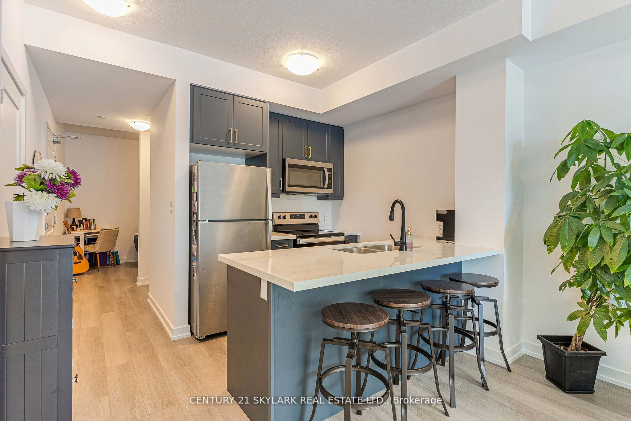 460 Dundas Street E 701 Property Photo 16