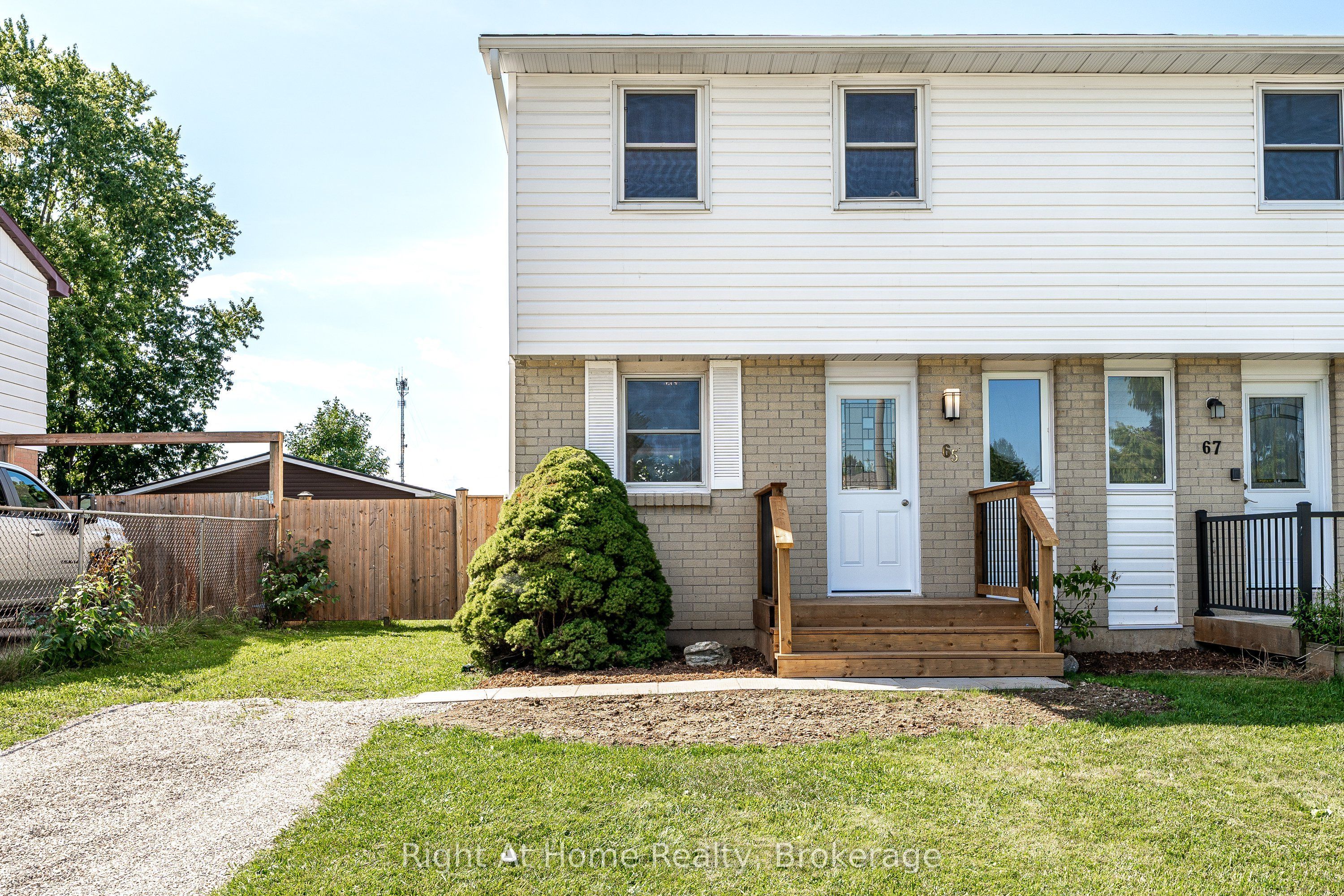 65 Maple Avenue Property Photo 1