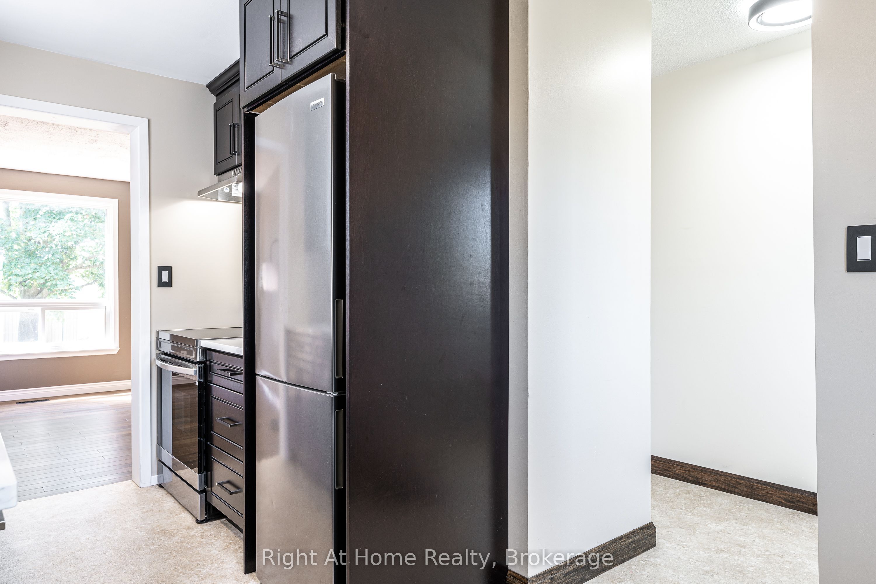 65 Maple Avenue Property Photo 5