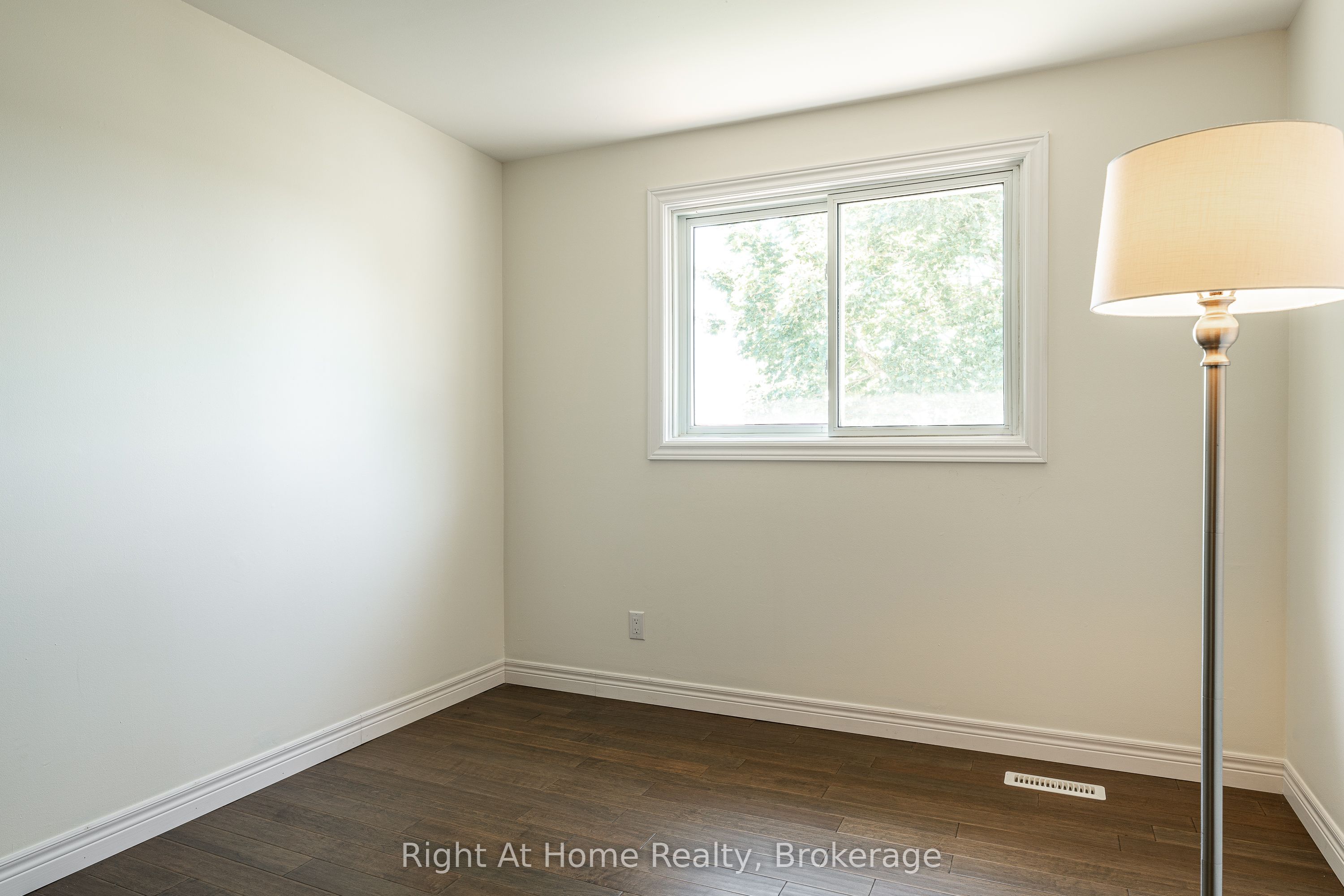 65 Maple Avenue Property Photo 20