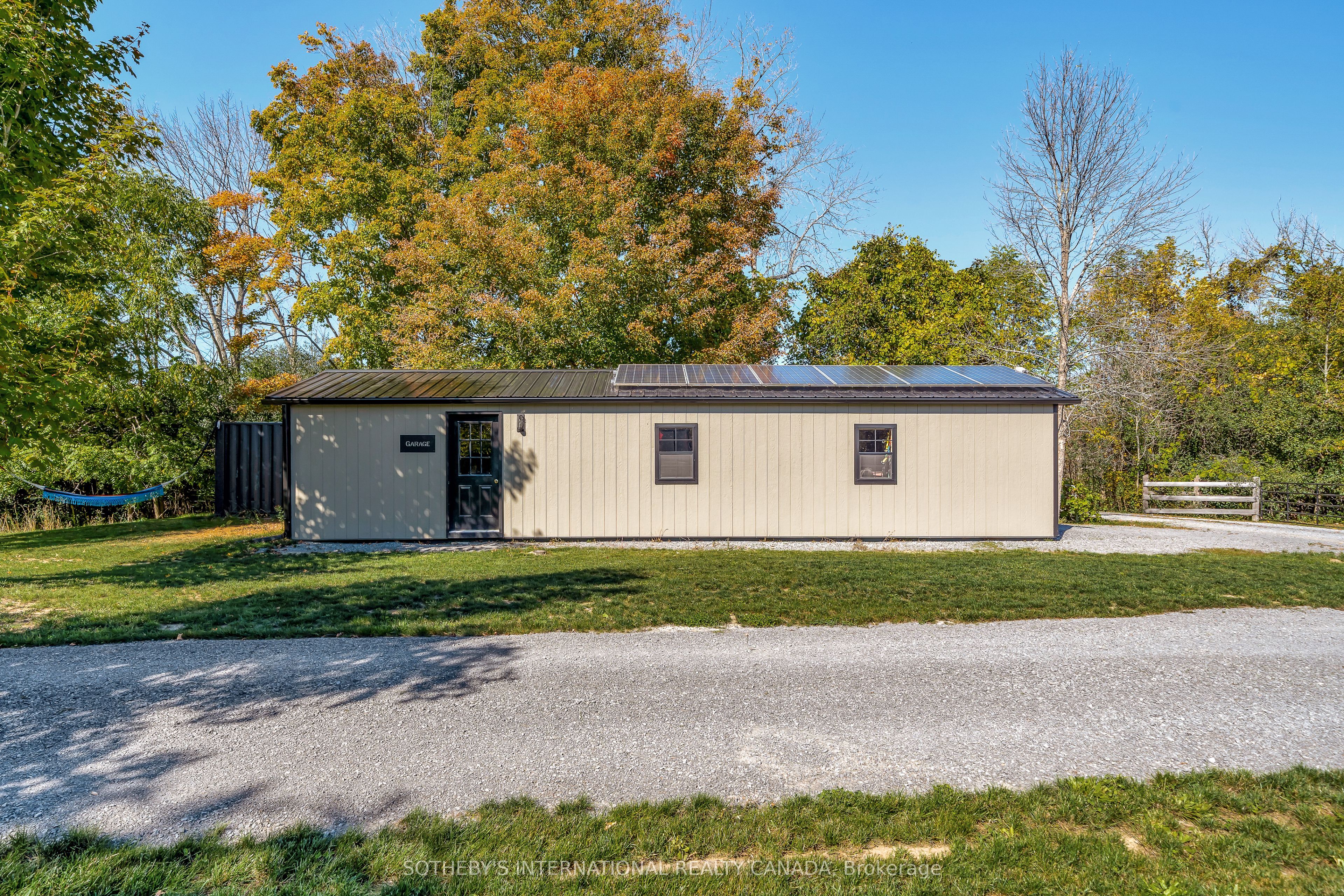 220 Easterbrook Road S Property Photo 45