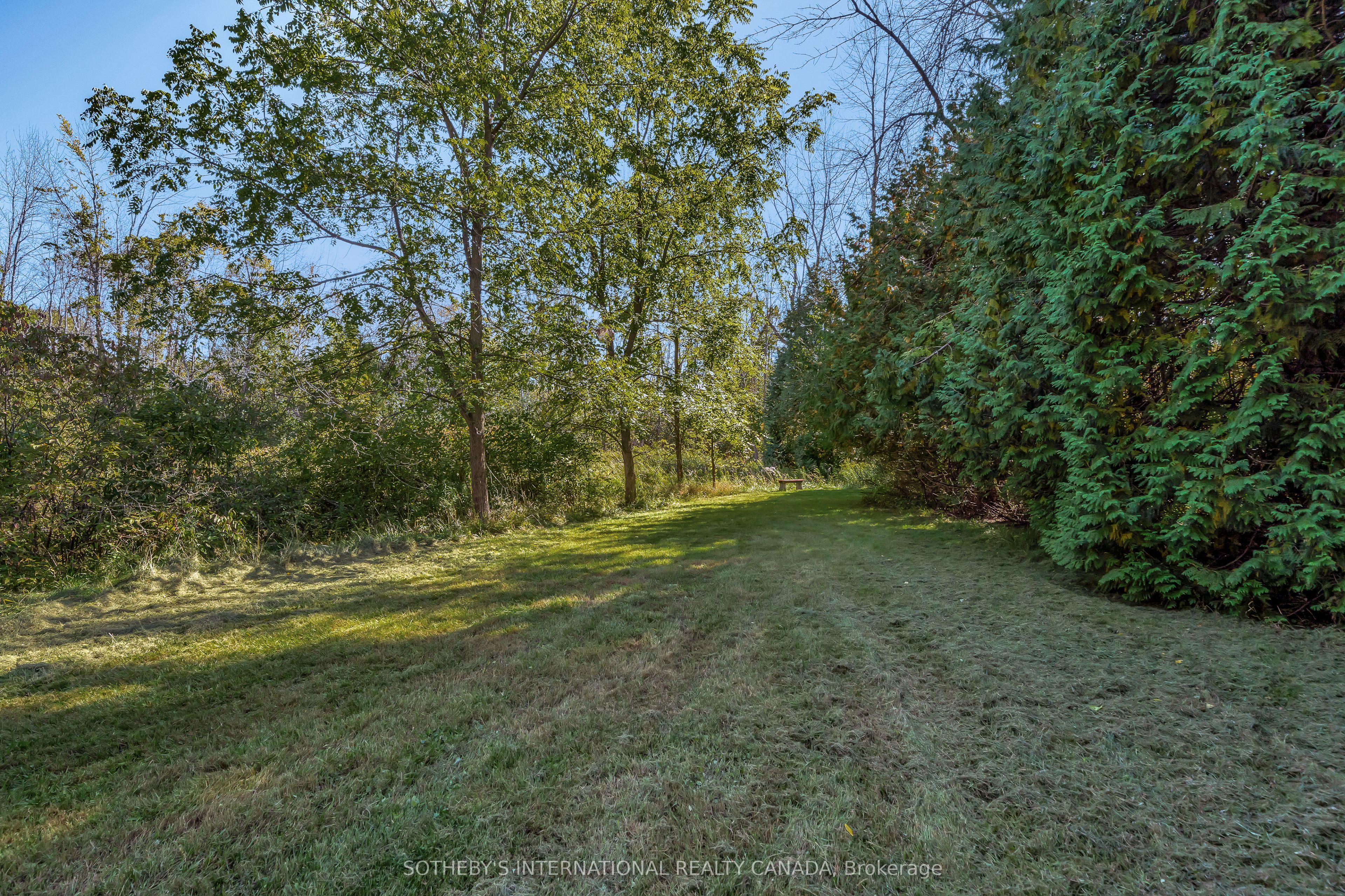 220 Easterbrook Road S Property Photo 48