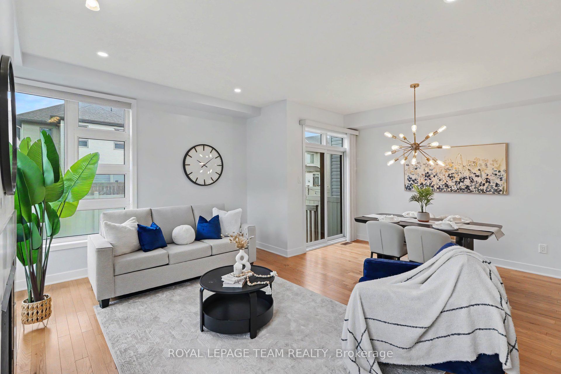 590 Triangle Street Property Photo 8