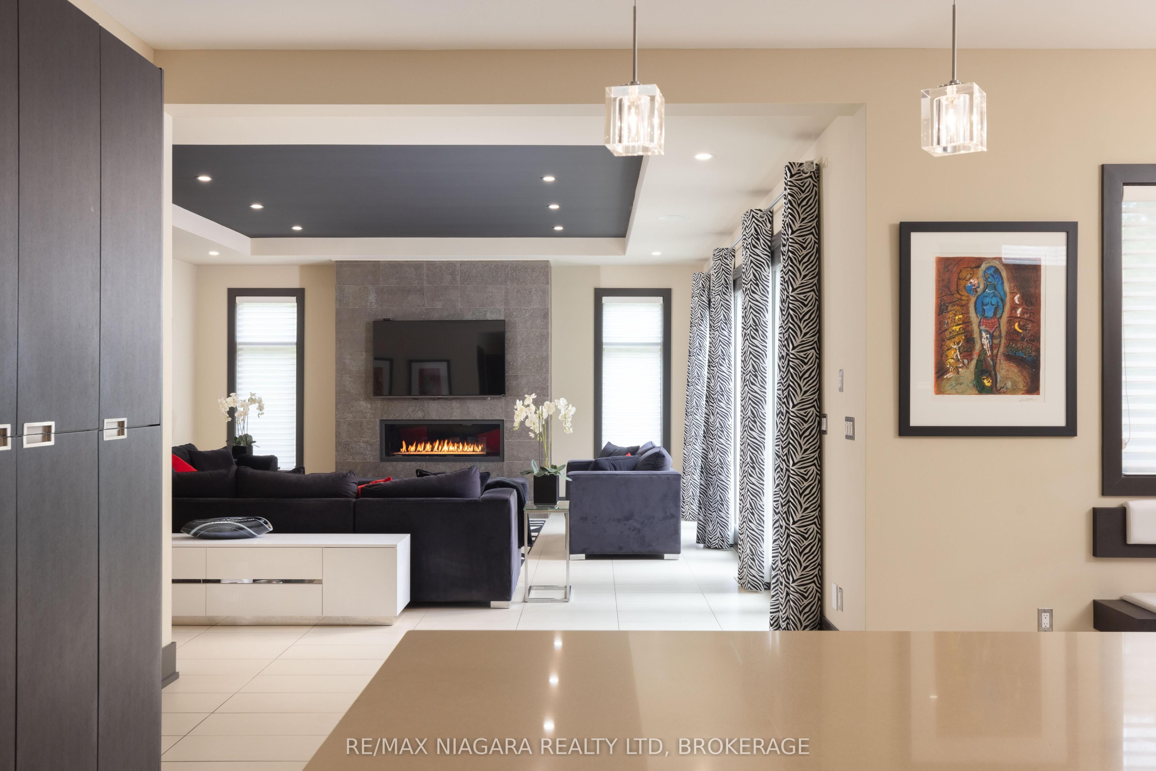 362 Niagara Boulevard Property Photo 18