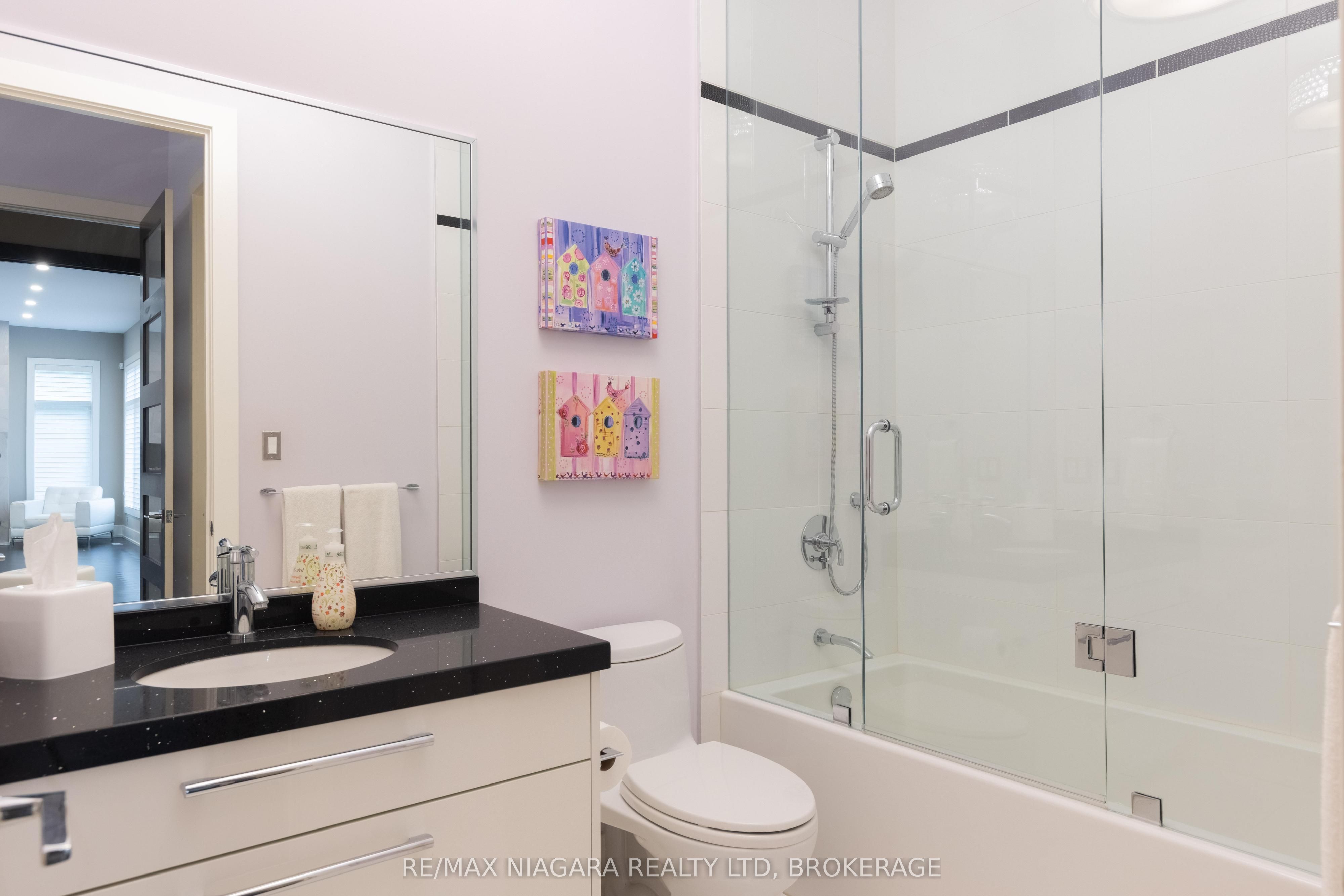 362 Niagara Boulevard Property Photo 27