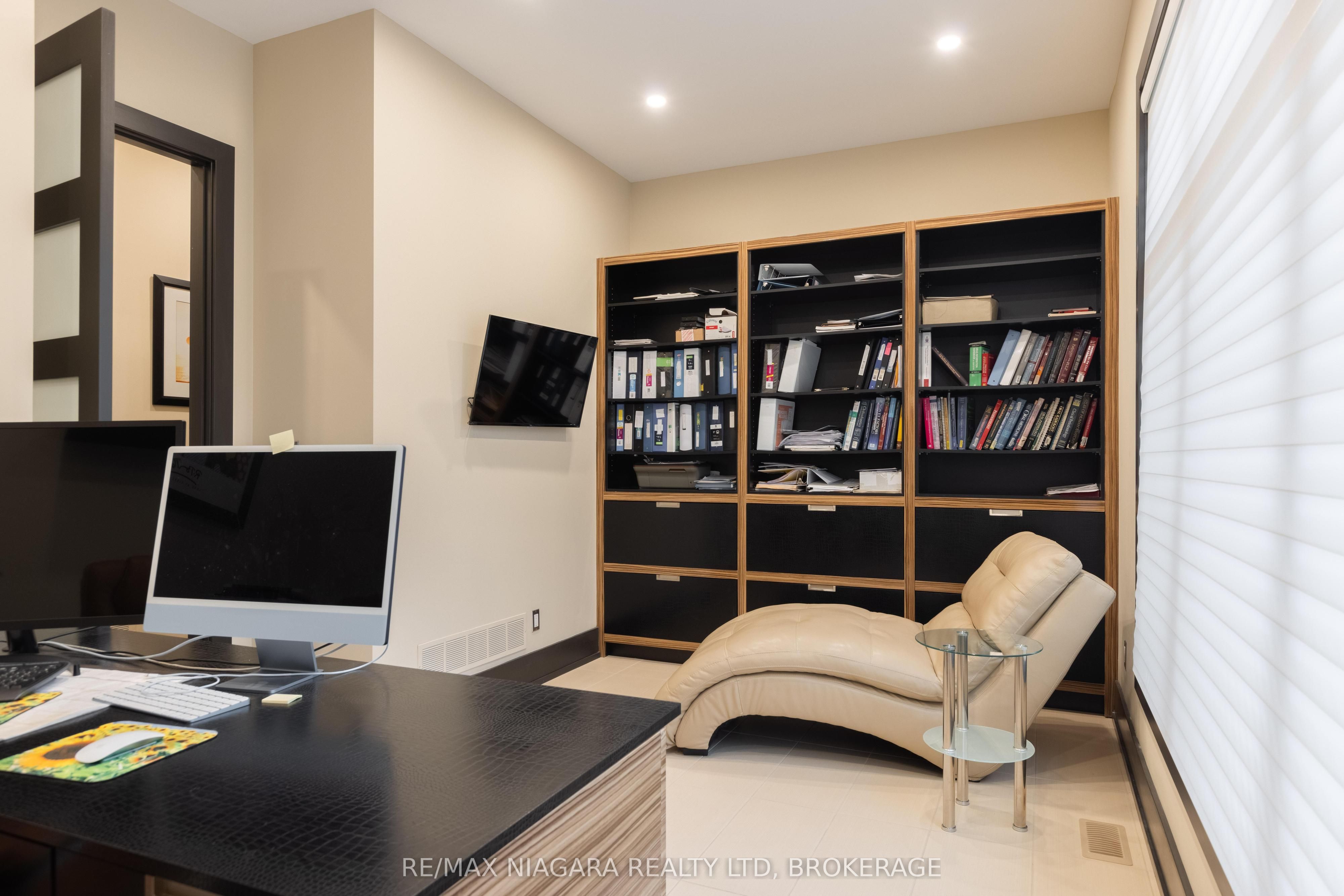 362 Niagara Boulevard Property Photo 28