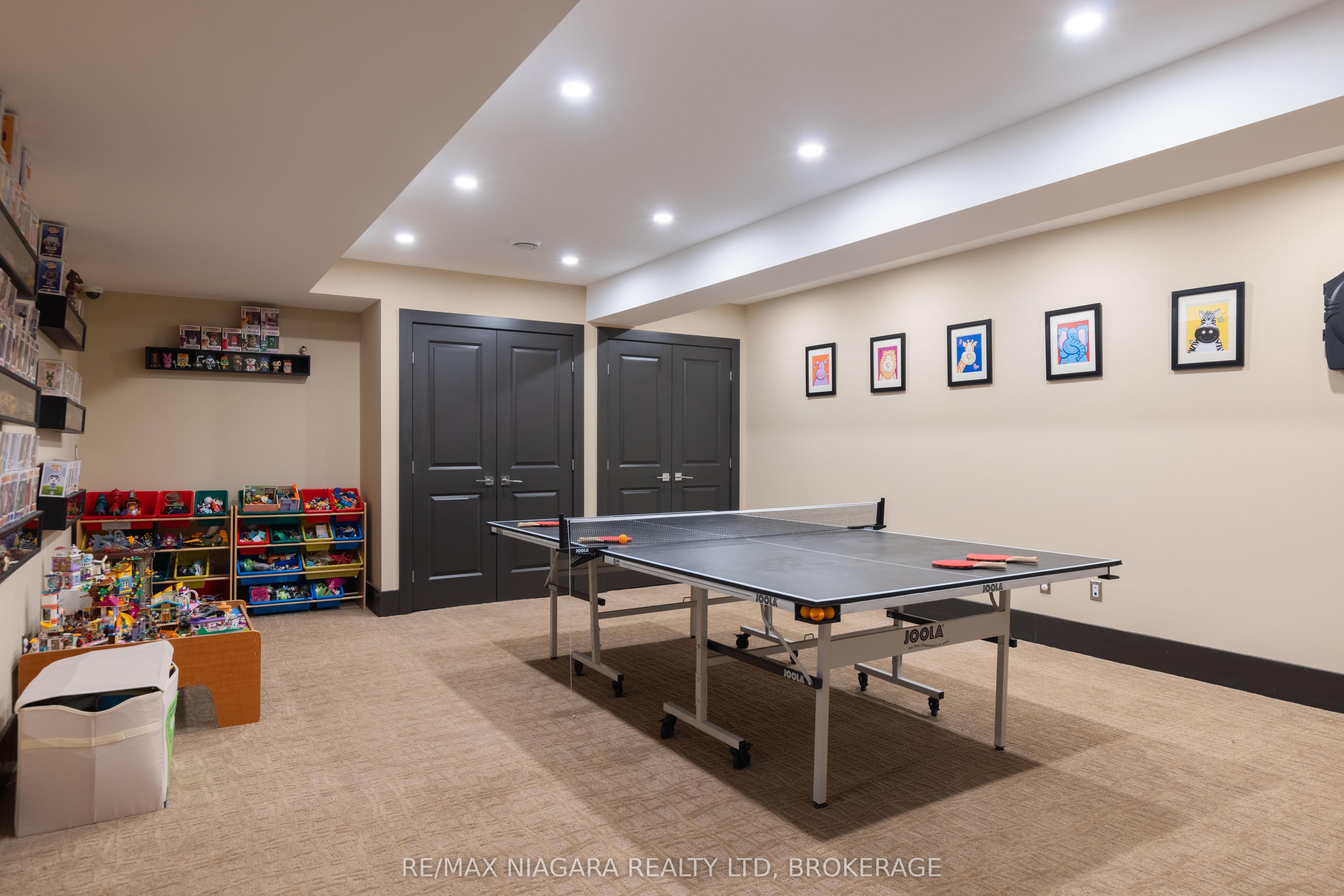 362 Niagara Boulevard Property Photo 38