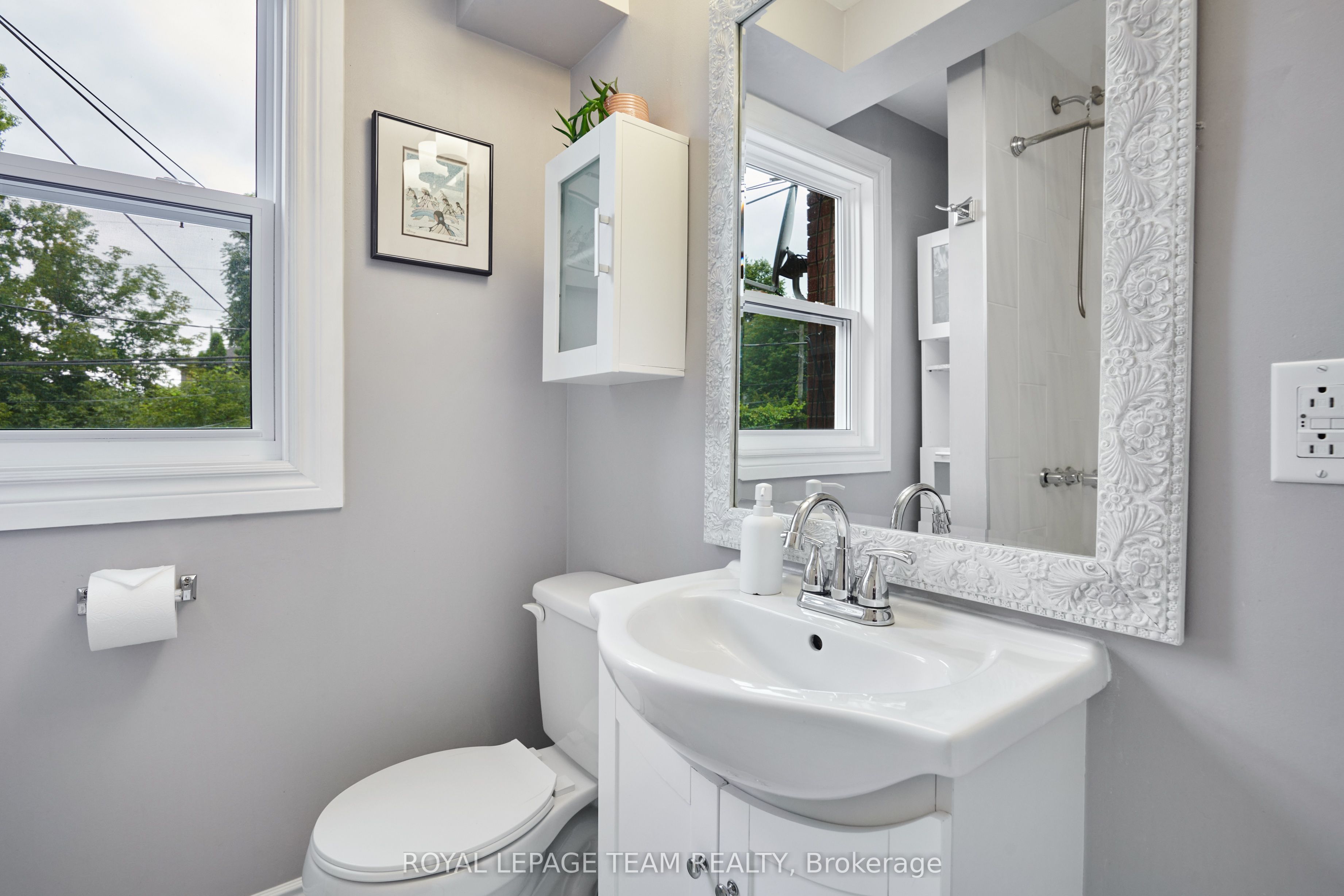 1248 Summerville Avenue Property Photo 22