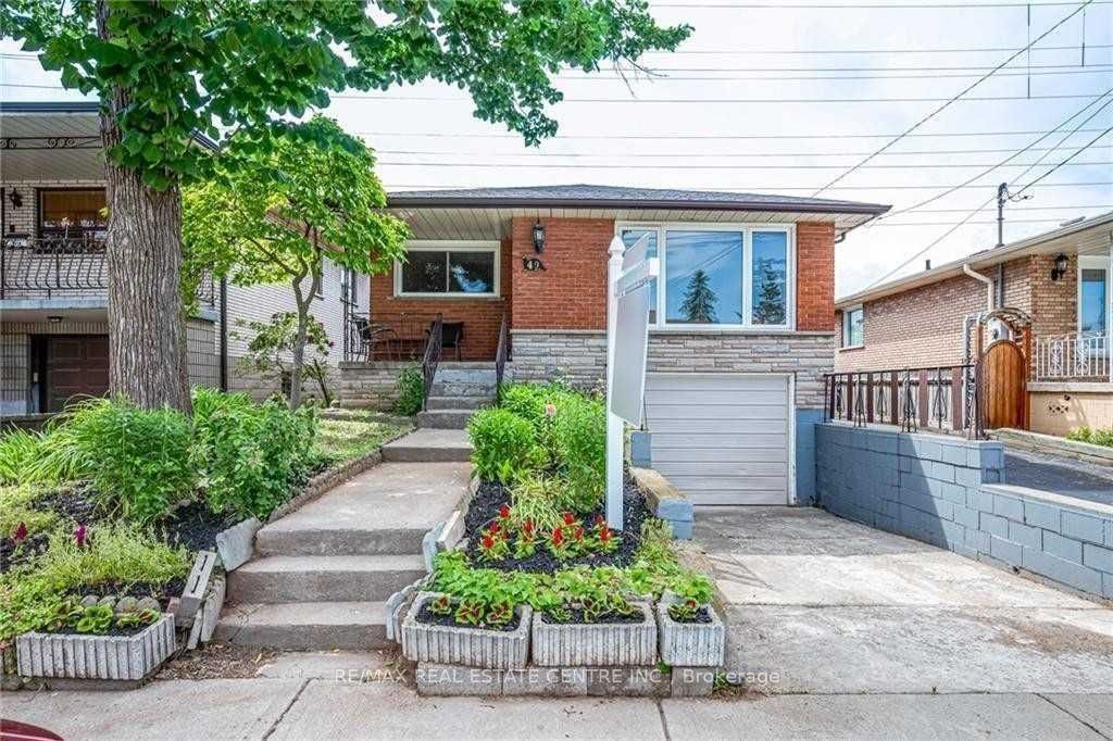 49 Selkirk Avenue Bsmt Property Photo 1