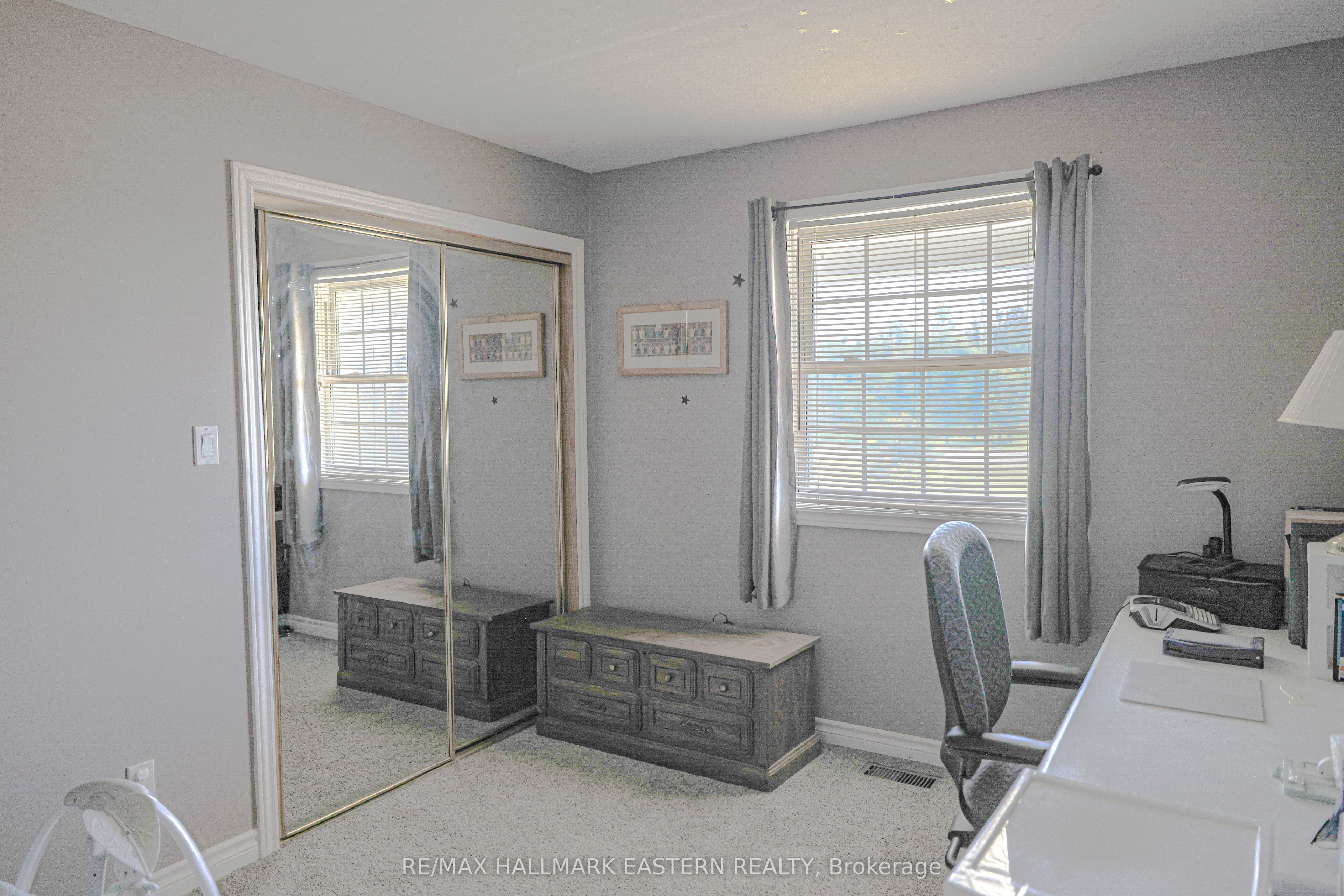 1738 8th Line Property Photo 14